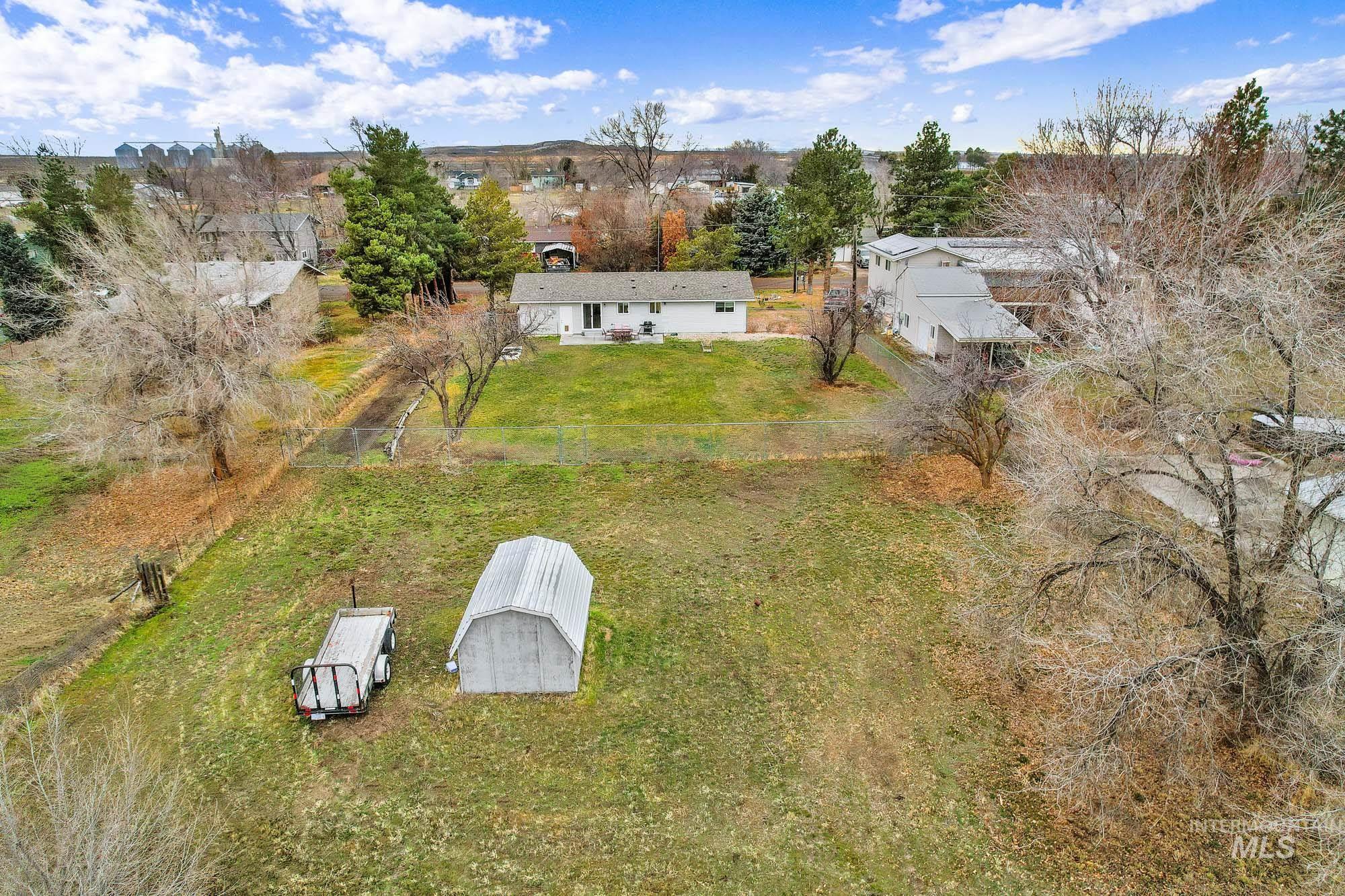 3866 NW Dutton, Mountain Home, Idaho 83647, 3 Bedrooms, 1 Bathroom, Residential For Sale, Price $365,000, 98970521