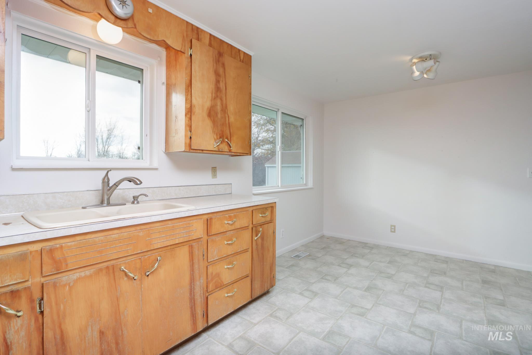 9215 Malad, Boise, Idaho 83709, 4 Bedrooms, 2 Bathrooms, Residential For Sale, Price $529,900, 98970525