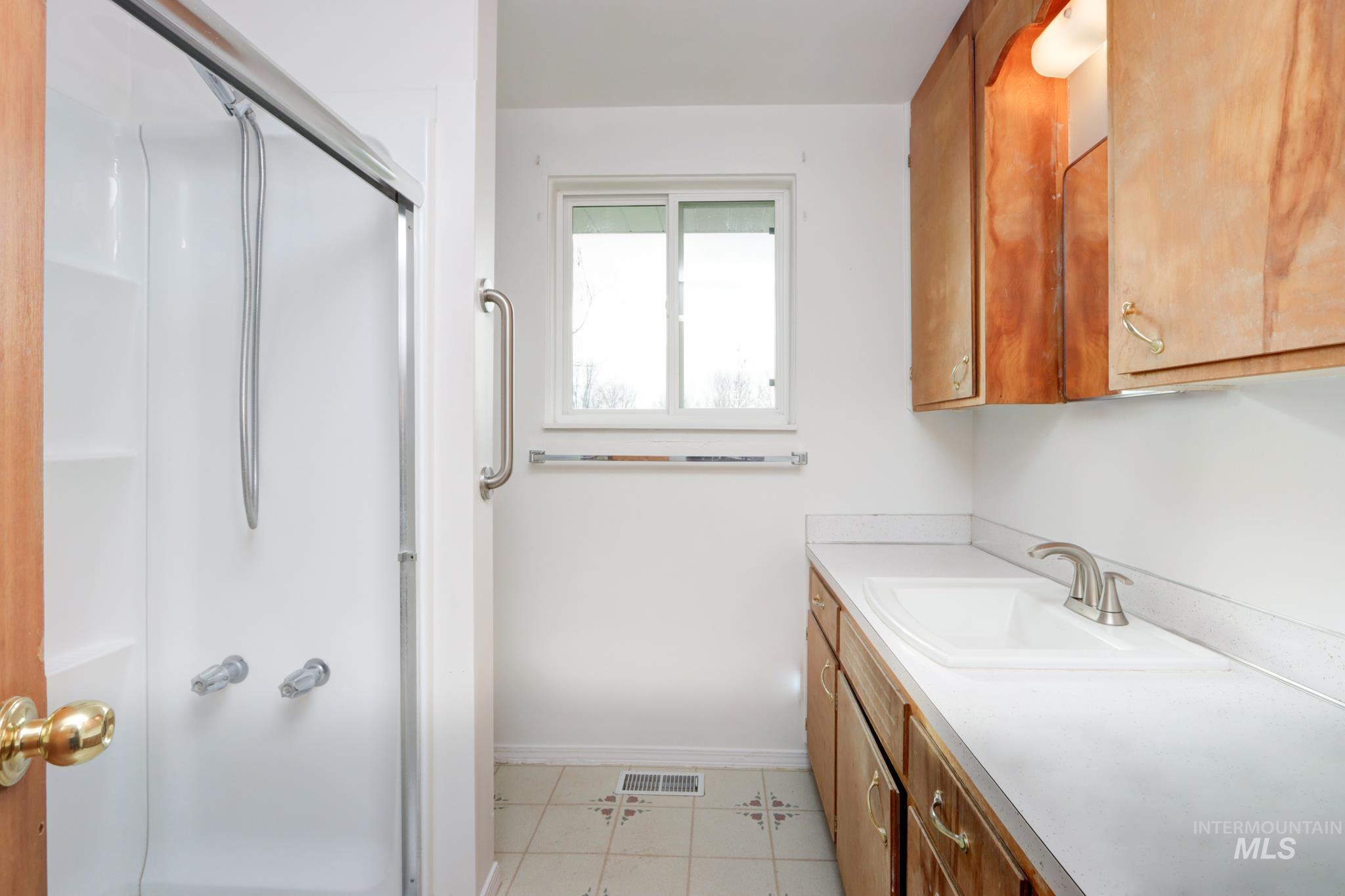 9215 Malad, Boise, Idaho 83709, 4 Bedrooms, 2 Bathrooms, Residential For Sale, Price $529,900, 98970525