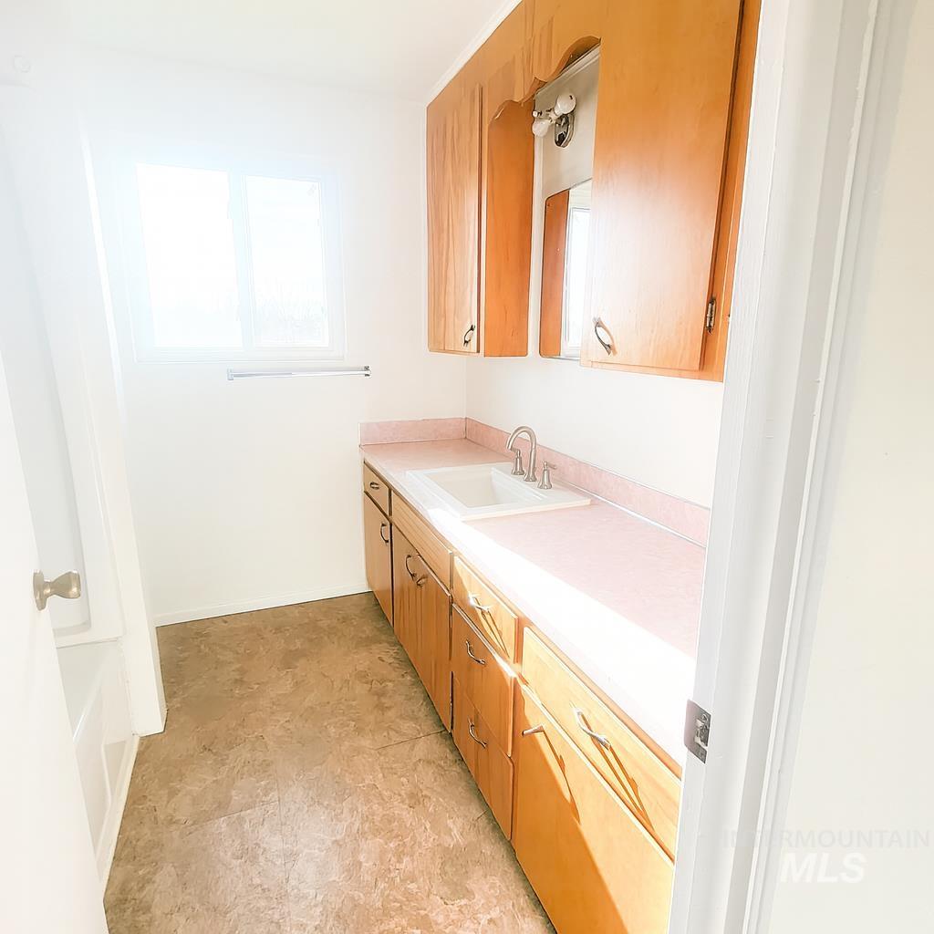 9215 Malad, Boise, Idaho 83709, 4 Bedrooms, 2 Bathrooms, Residential For Sale, Price $529,900, 98970525