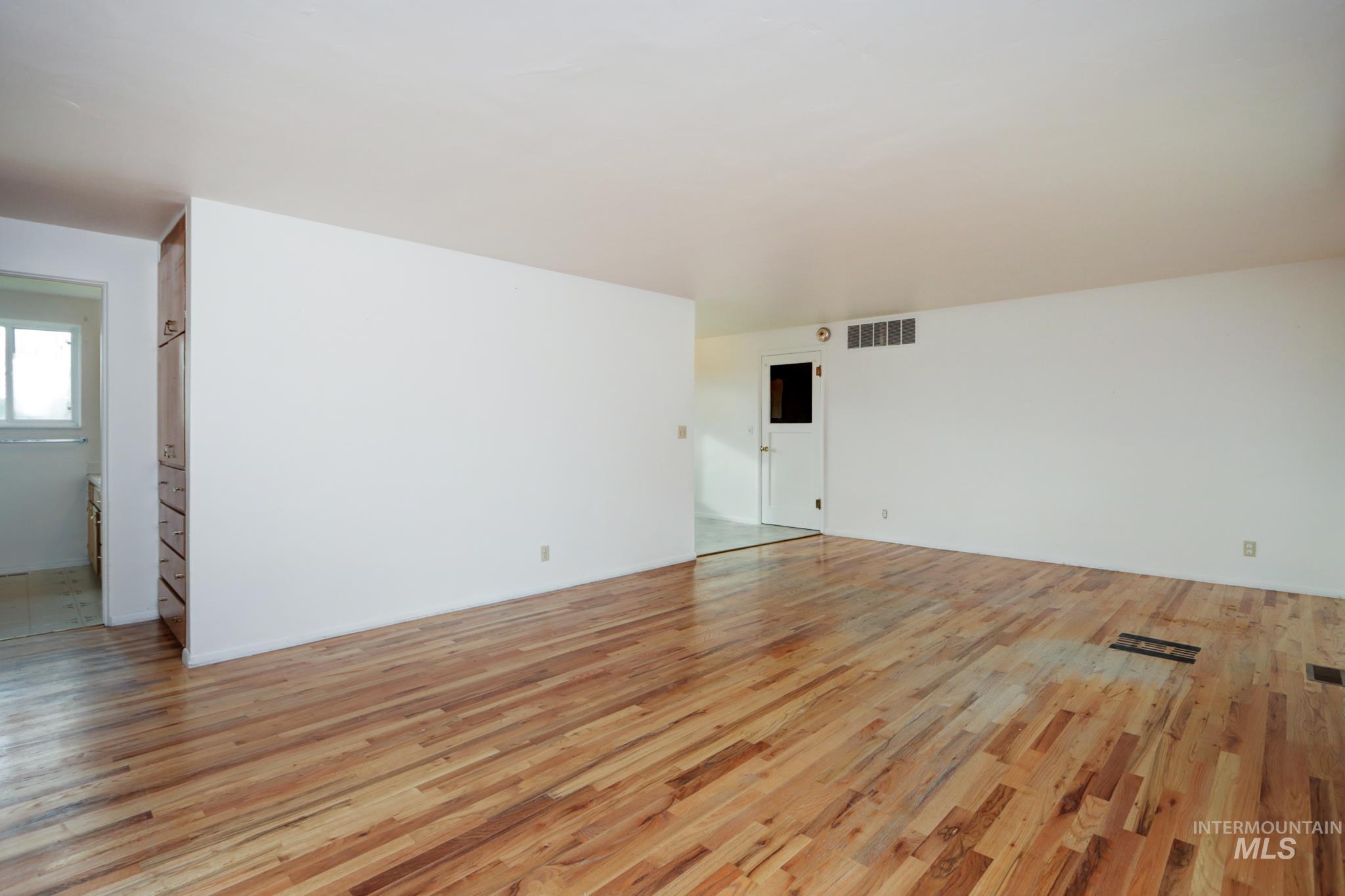 9215 Malad, Boise, Idaho 83709, 4 Bedrooms, 2 Bathrooms, Residential For Sale, Price $529,900, 98970525