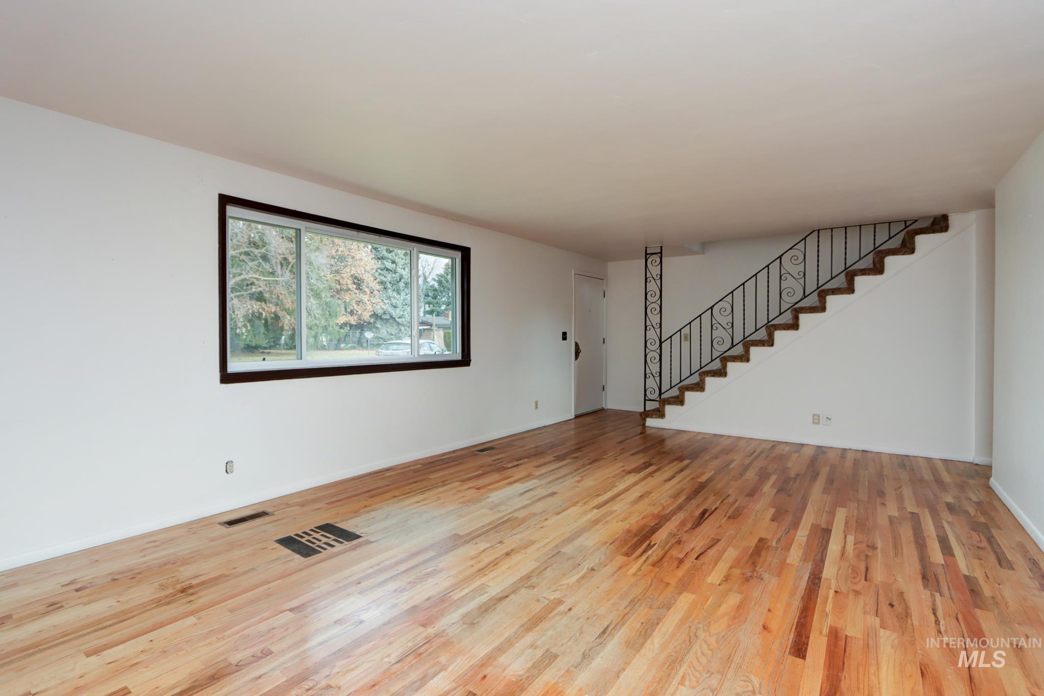 9215 Malad, Boise, Idaho 83709, 4 Bedrooms, 2 Bathrooms, Residential For Sale, Price $529,900, 98970525