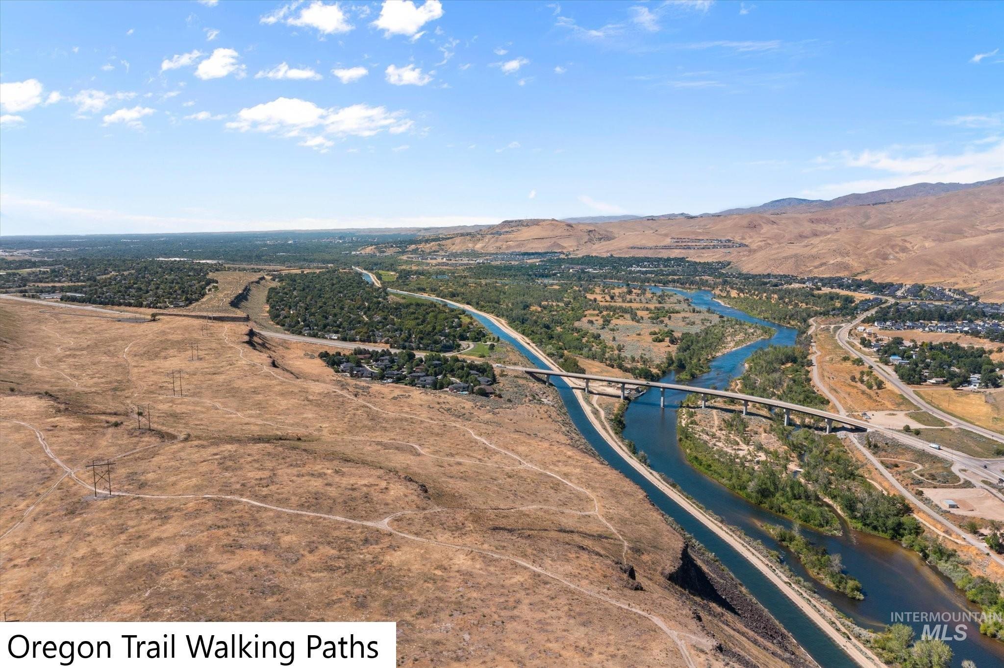 View of property location featuring mountains