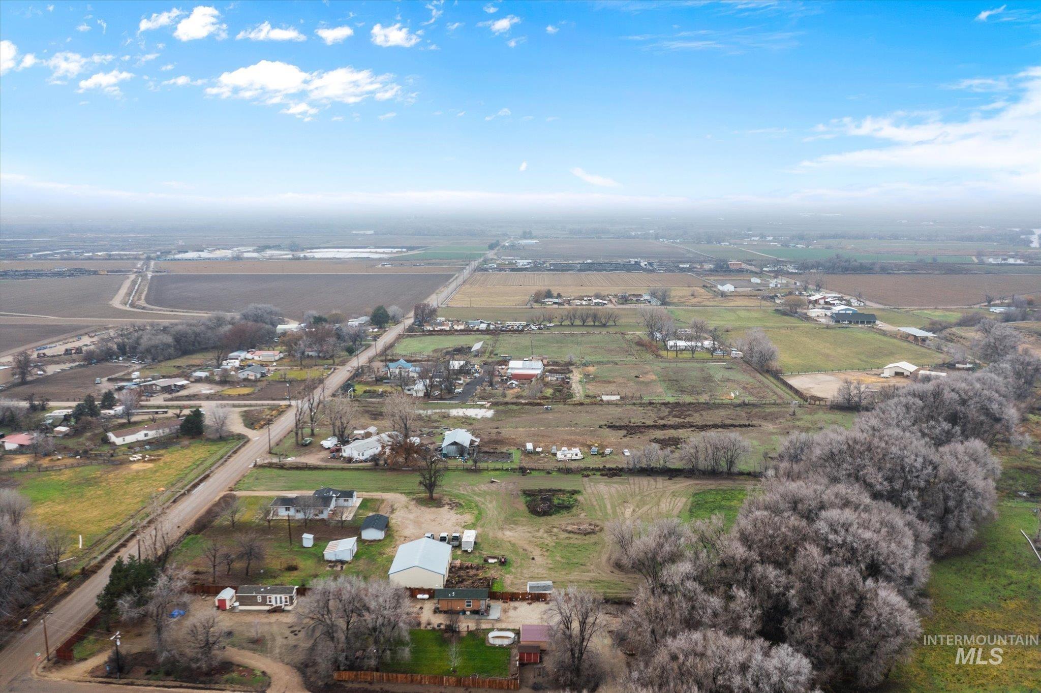 29410 Pearl Rd, Parma, Idaho 83660, 3 Bedrooms, 2 Bathrooms, Residential For Sale, Price $580,000,MLS 98970540