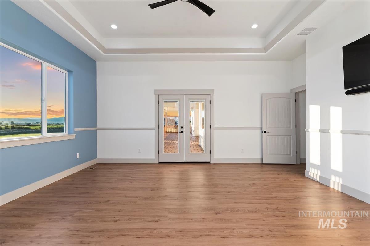 3700 Lexington Ln, Emmett, Idaho 83617, 3 Bedrooms, 2.5 Bathrooms, Residential For Sale, Price $1,061,189, 98970547