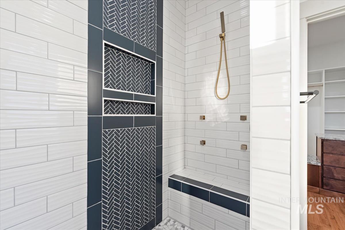 3700 Lexington Ln, Emmett, Idaho 83617, 3 Bedrooms, 2.5 Bathrooms, Residential For Sale, Price $1,061,189, 98970547