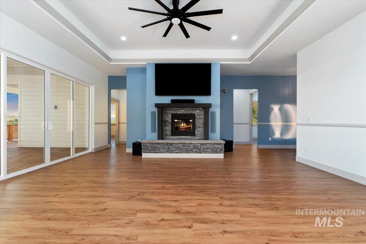 3700 Lexington Ln, Emmett, Idaho 83617, 3 Bedrooms, 2.5 Bathrooms, Residential For Sale, Price $1,061,189, 98970547