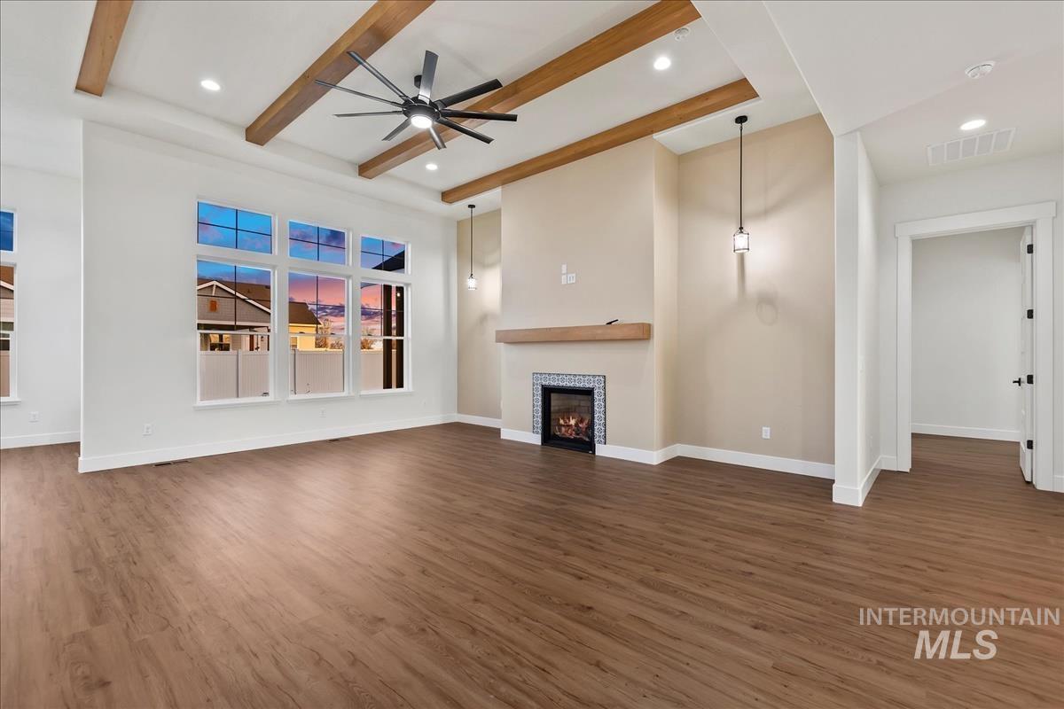 3680 Lexington Ln, Emmett, Idaho 83617, 3 Bedrooms, 3 Bathrooms, Residential For Sale, Price $1,054,763, 98970548