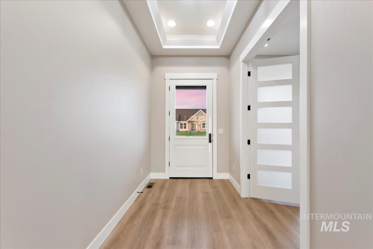 3660 Lexington Ln, Emmett, Idaho 83617, 3 Bedrooms, 2.5 Bathrooms, Residential For Sale, Price $1,088,083, 98970550