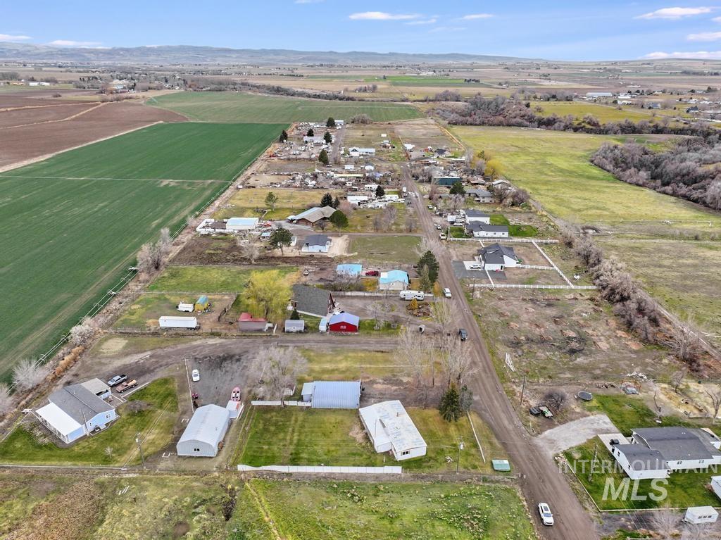 View of property location with rural landscape and a mountainous background