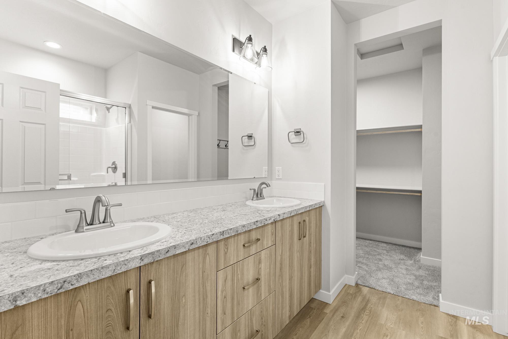 13678 Nisene Ct, Caldwell, Idaho 83607, 4 Bedrooms, 2 Bathrooms, Residential For Sale, Price $409,990,MLS 98970572