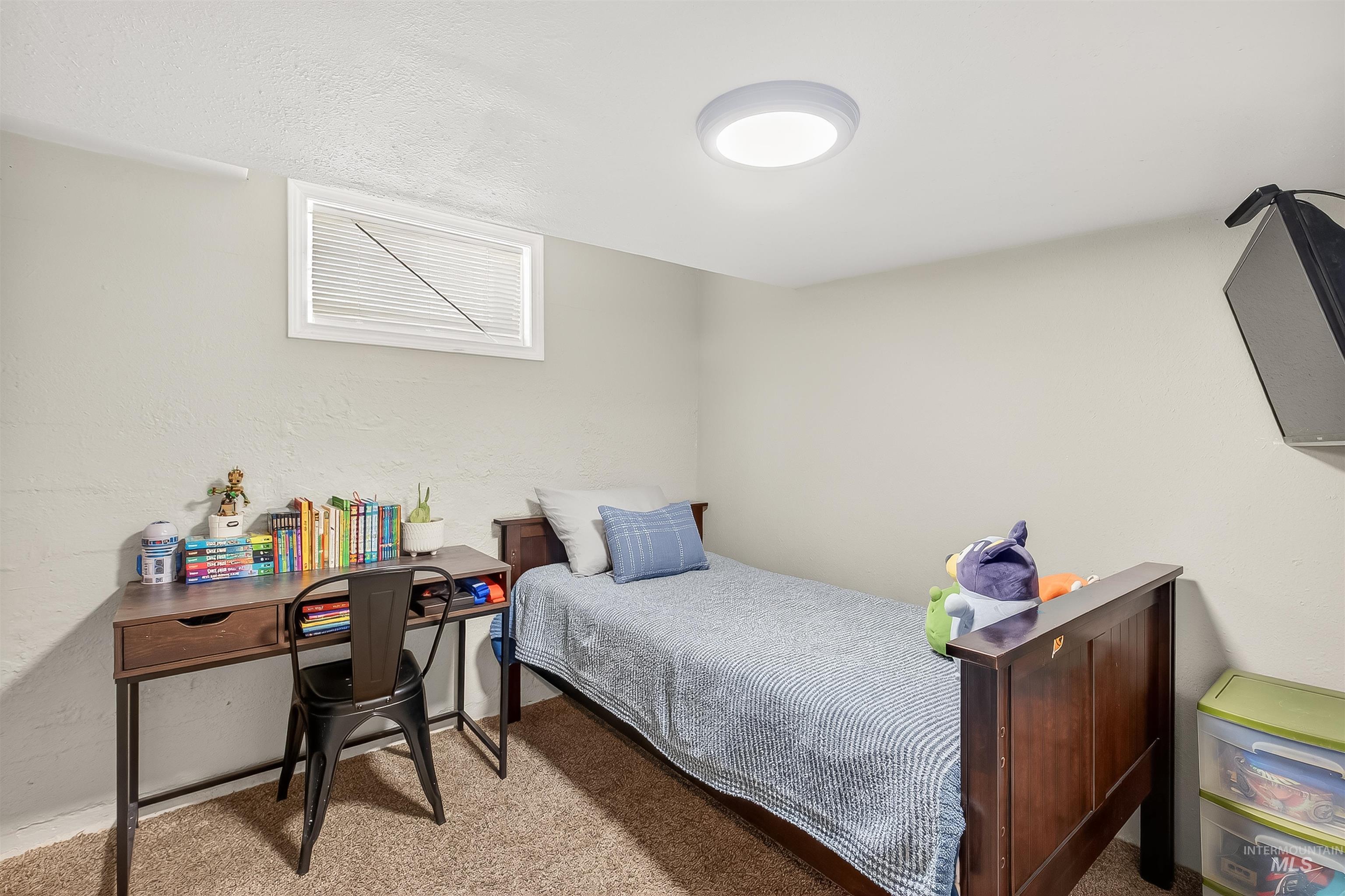 Bedroom with carpet floors