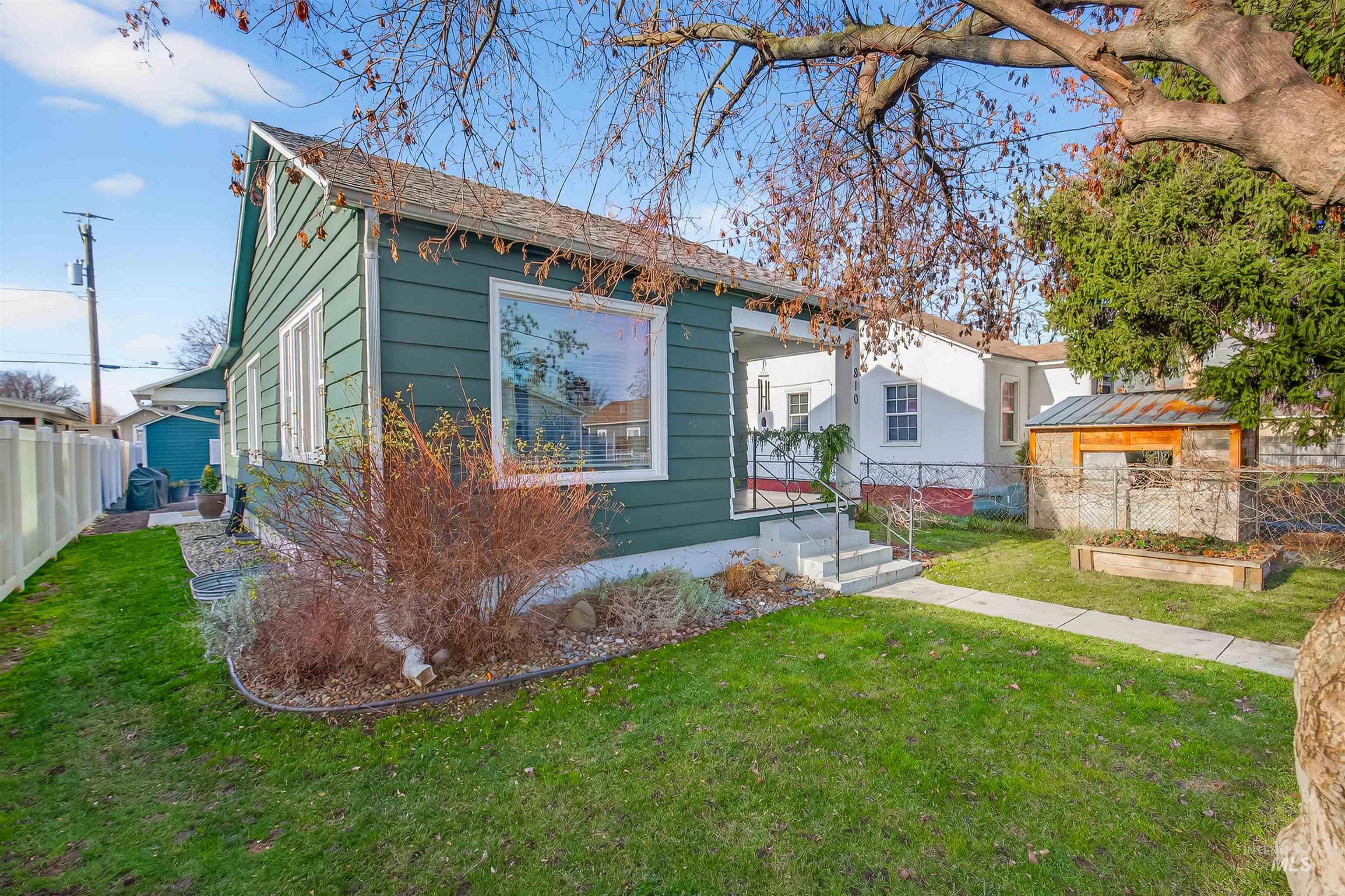 View of front facade