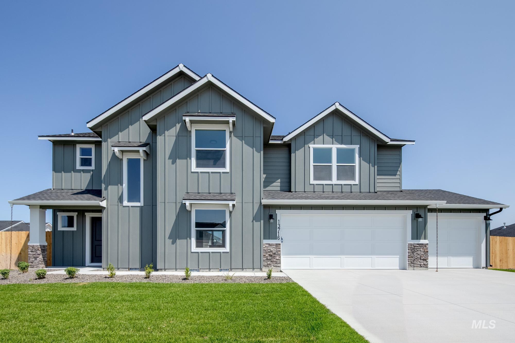 13724 Nisene Ct, Caldwell, Idaho 83607, 3 Bedrooms, 2.5 Bathrooms, Residential For Sale, Price $439,990, 98970576