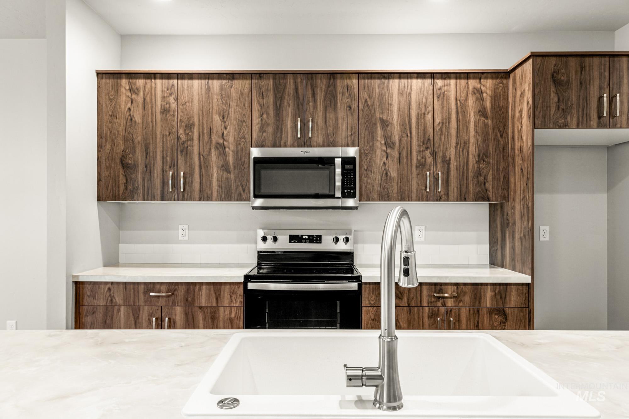 4305 S Red Sox Way, Nampa, Idaho 83686, 4 Bedrooms, 2 Bathrooms, Residential For Sale, Price $507,990,MLS 98970580