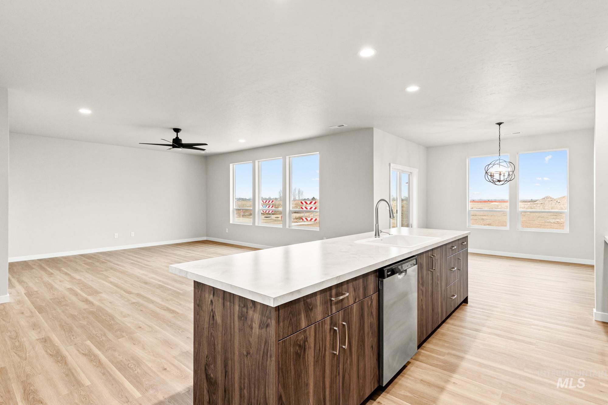 4305 S Red Sox Way, Nampa, Idaho 83686, 4 Bedrooms, 2 Bathrooms, Residential For Sale, Price $507,990,MLS 98970580