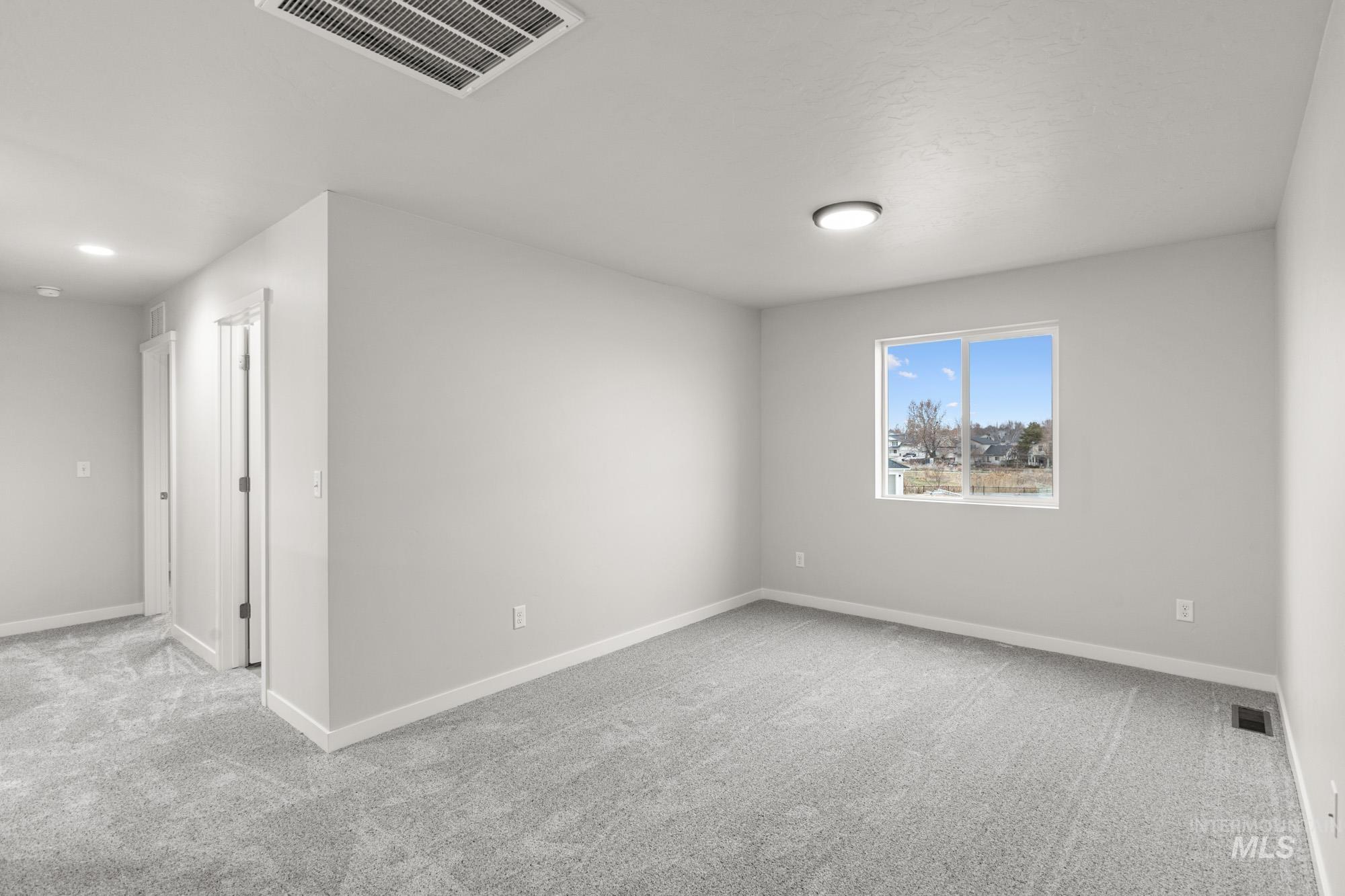 3005 S Maple Ranch Way, Nampa, Idaho 83687, 3 Bedrooms, 2.5 Bathrooms, Residential For Sale, Price $422,990,MLS 98970581