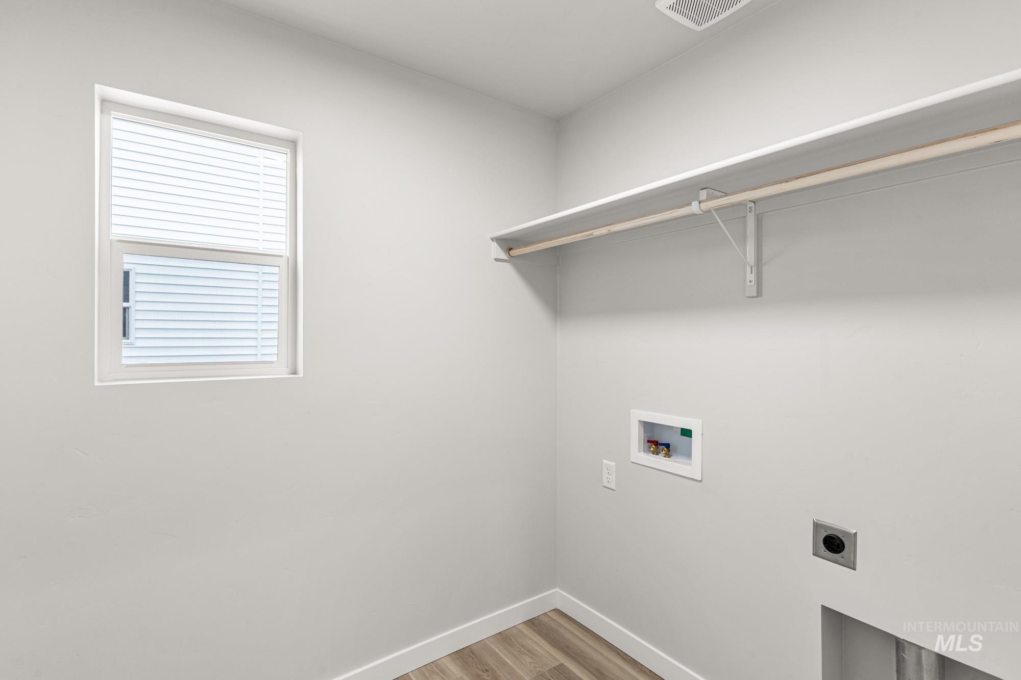 3005 S Maple Ranch Way, Nampa, Idaho 83687, 3 Bedrooms, 2.5 Bathrooms, Residential For Sale, Price $422,990,MLS 98970581