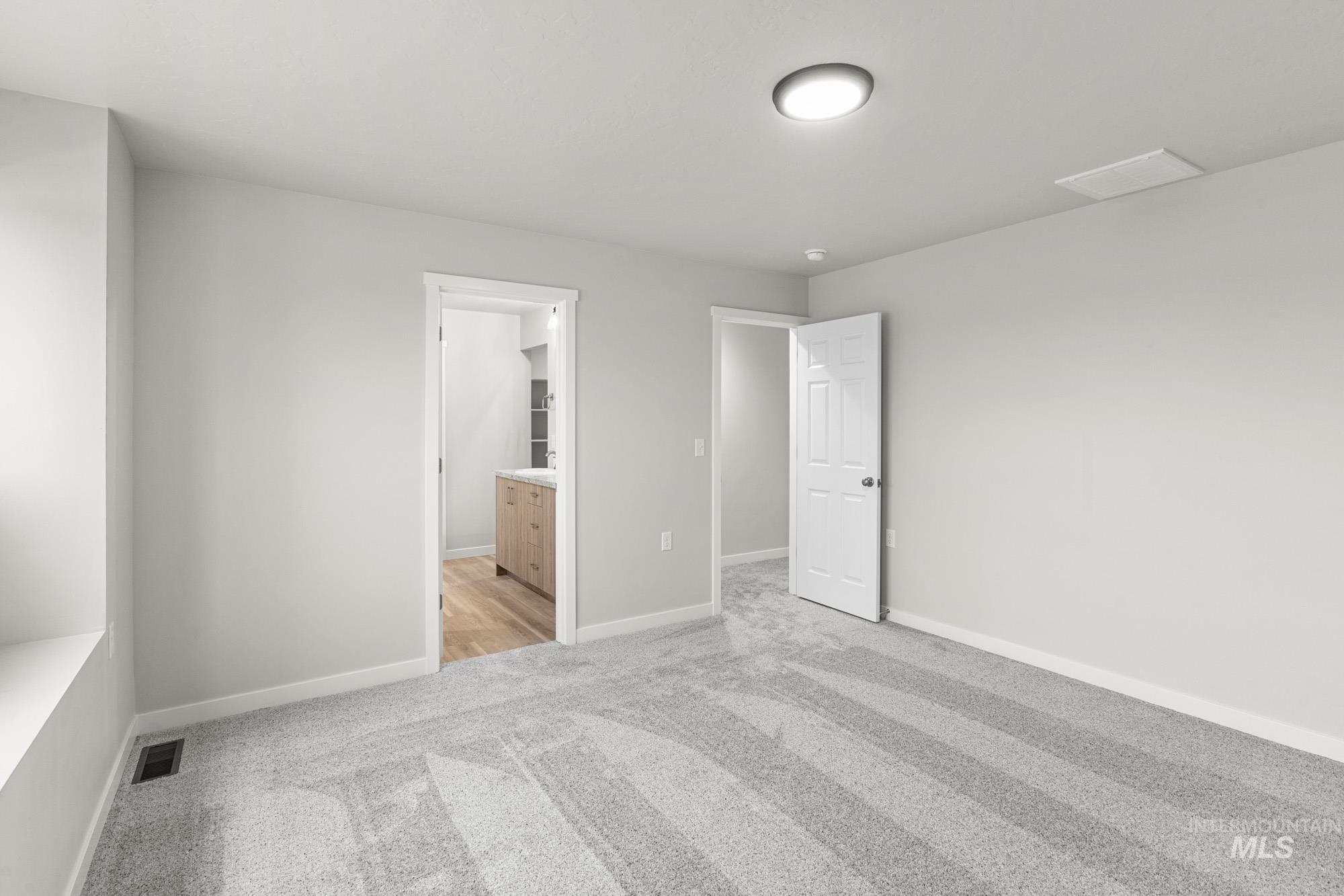 3005 S Maple Ranch Way, Nampa, Idaho 83687, 3 Bedrooms, 2.5 Bathrooms, Residential For Sale, Price $422,990,MLS 98970581