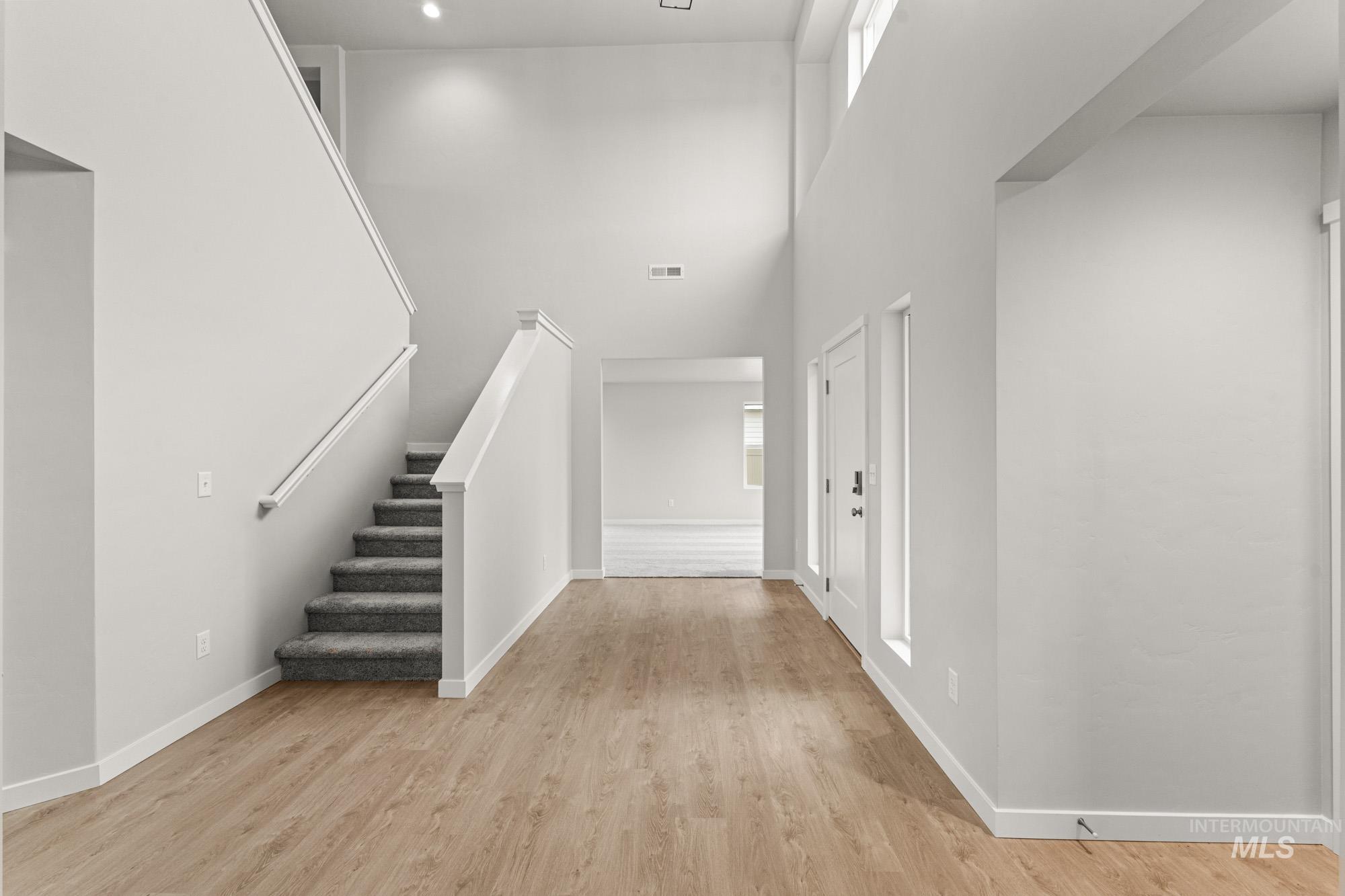 3070 S Maple Ranch Way, Nampa, Idaho 83686, 4 Bedrooms, 3 Bathrooms, Residential For Sale, Price $570,990,MLS 98970582