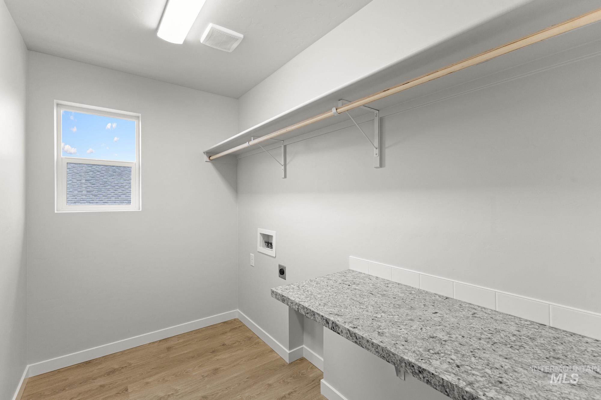 3070 S Maple Ranch Way, Nampa, Idaho 83686, 4 Bedrooms, 3 Bathrooms, Residential For Sale, Price $570,990,MLS 98970582