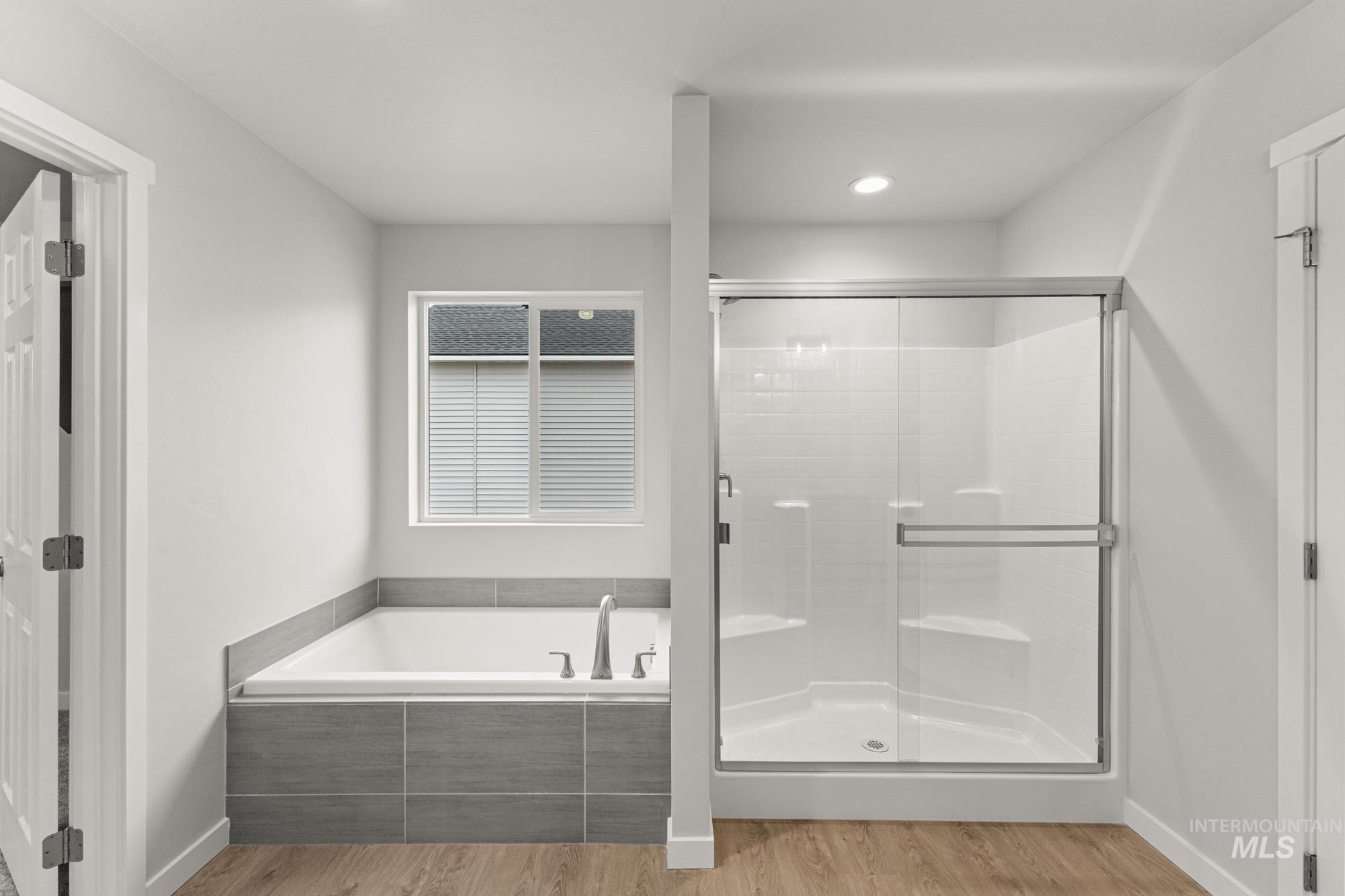 3070 S Maple Ranch Way, Nampa, Idaho 83686, 4 Bedrooms, 3 Bathrooms, Residential For Sale, Price $570,990,MLS 98970582