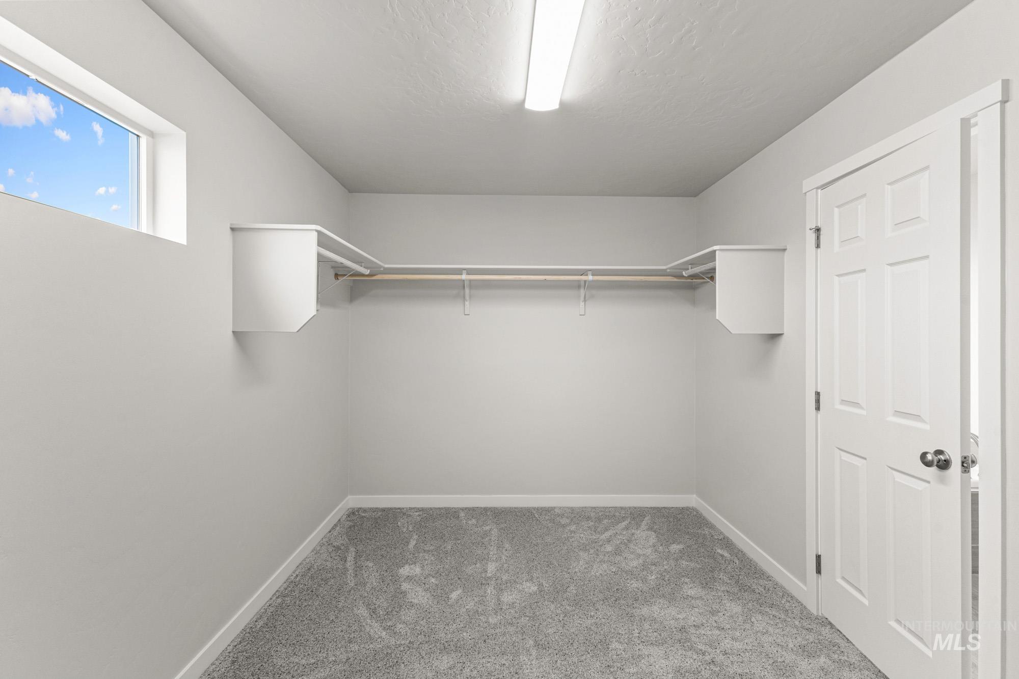 3070 S Maple Ranch Way, Nampa, Idaho 83686, 4 Bedrooms, 3 Bathrooms, Residential For Sale, Price $570,990,MLS 98970582