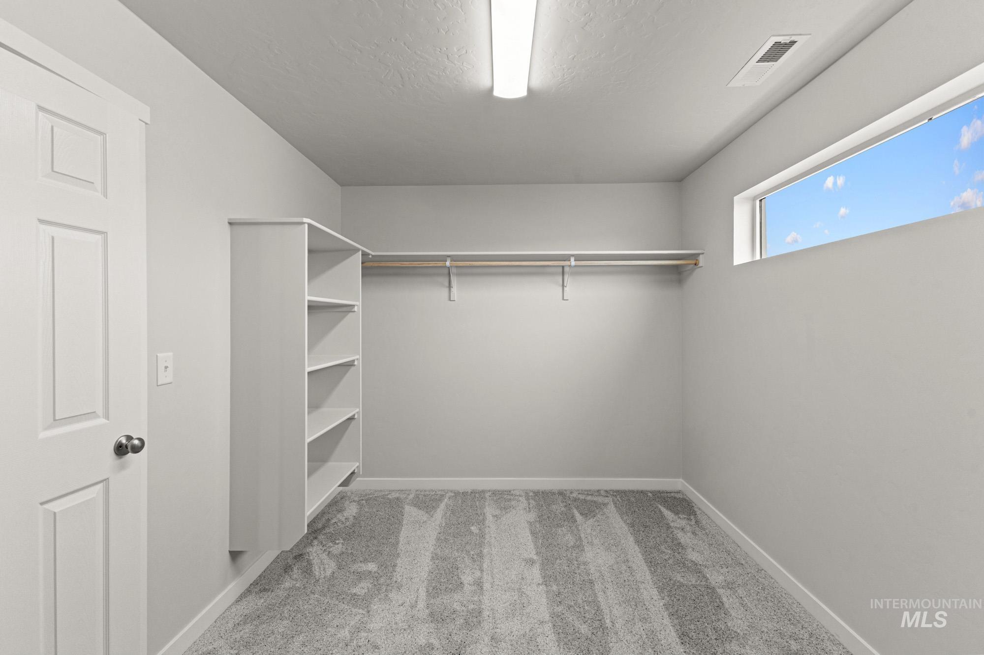 3070 S Maple Ranch Way, Nampa, Idaho 83686, 4 Bedrooms, 3 Bathrooms, Residential For Sale, Price $570,990,MLS 98970582