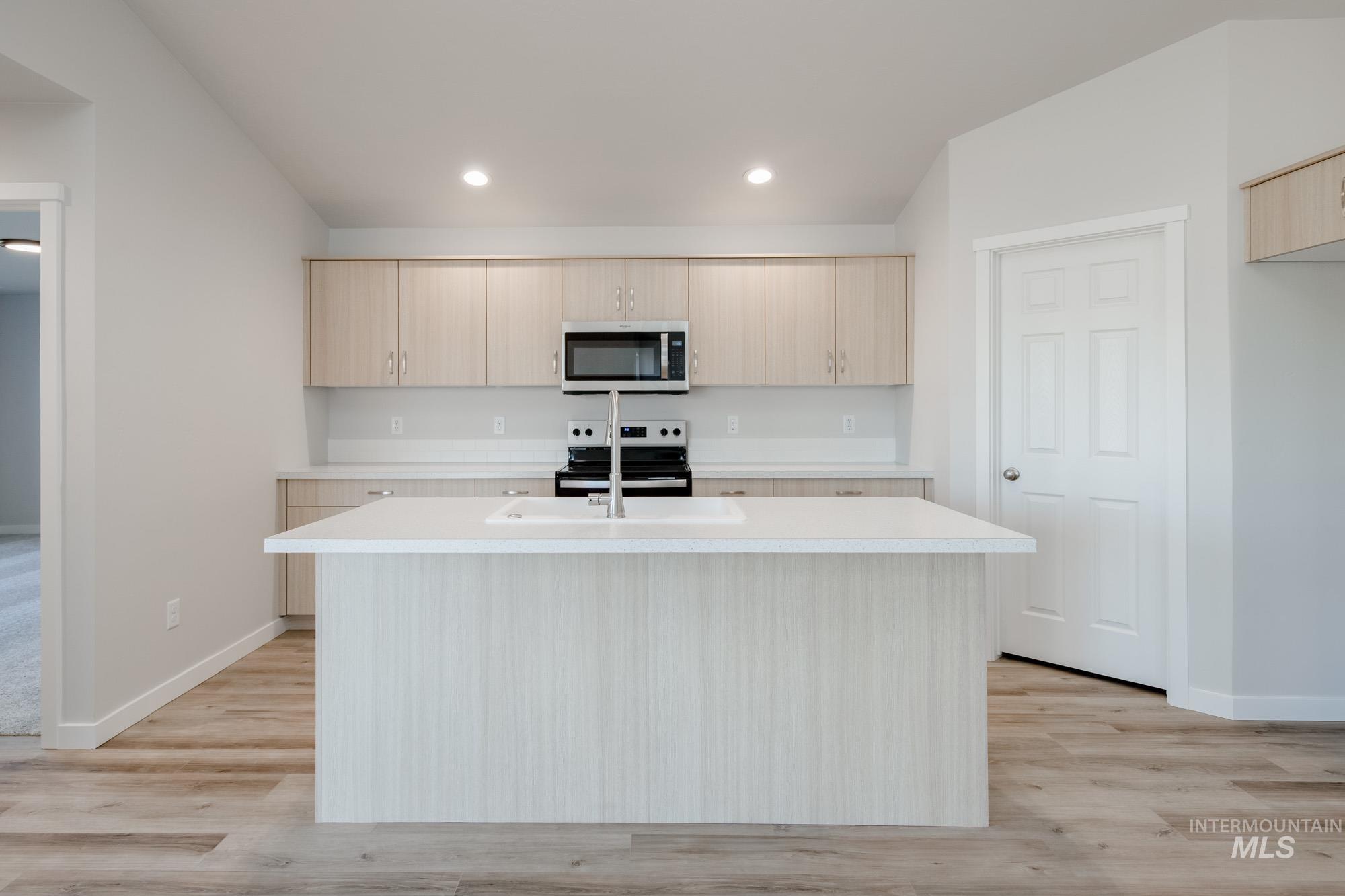 3508 E Boxelder Dr, Nampa, Idaho 83686, 4 Bedrooms, 2 Bathrooms, Residential For Sale, Price $450,990,MLS 98970584