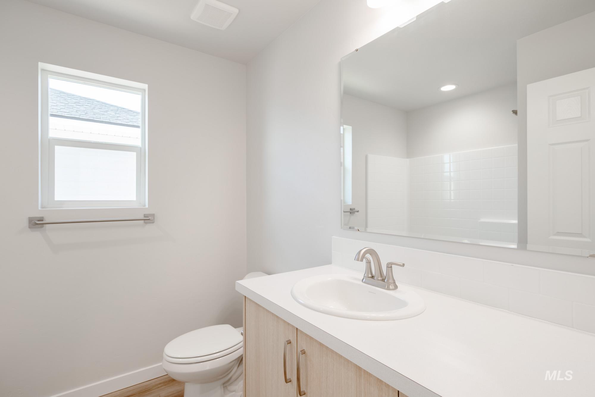 3508 E Boxelder Dr, Nampa, Idaho 83686, 4 Bedrooms, 2 Bathrooms, Residential For Sale, Price $450,990,MLS 98970584