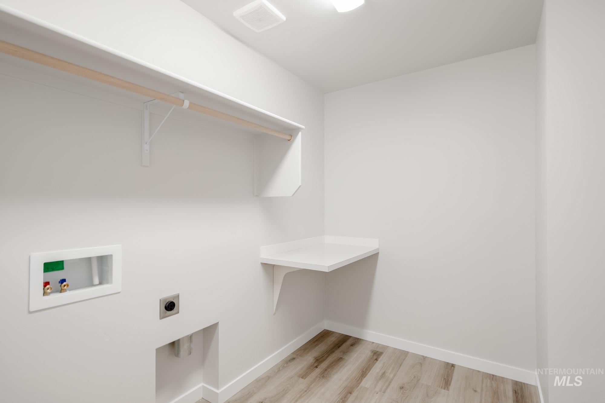 3508 E Boxelder Dr, Nampa, Idaho 83686, 4 Bedrooms, 2 Bathrooms, Residential For Sale, Price $450,990,MLS 98970584