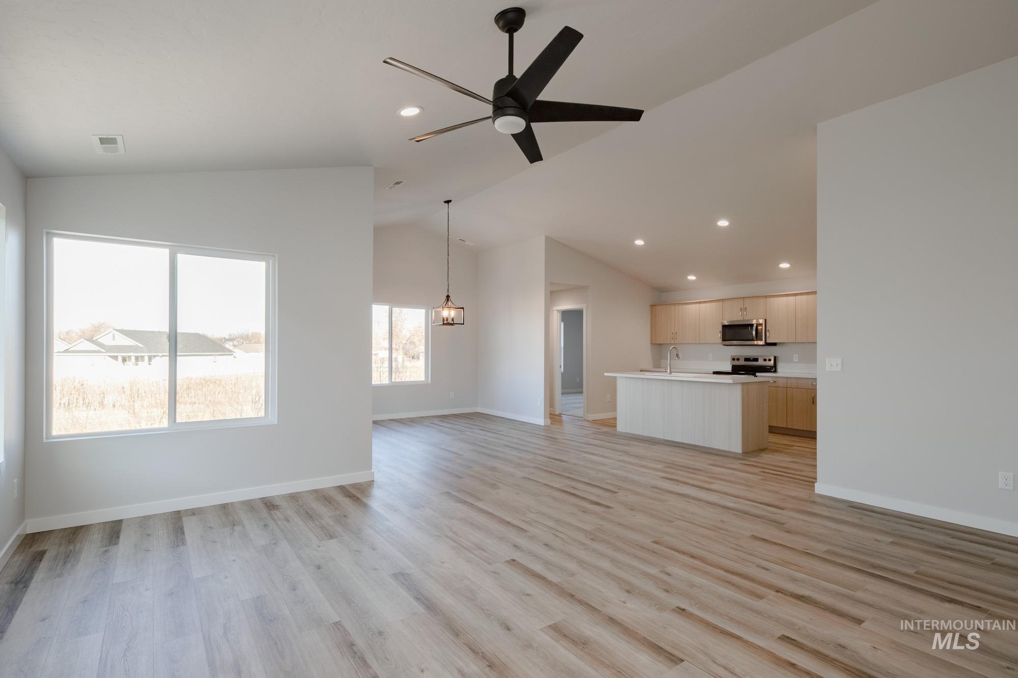 3508 E Boxelder Dr, Nampa, Idaho 83686, 4 Bedrooms, 2 Bathrooms, Residential For Sale, Price $450,990,MLS 98970584