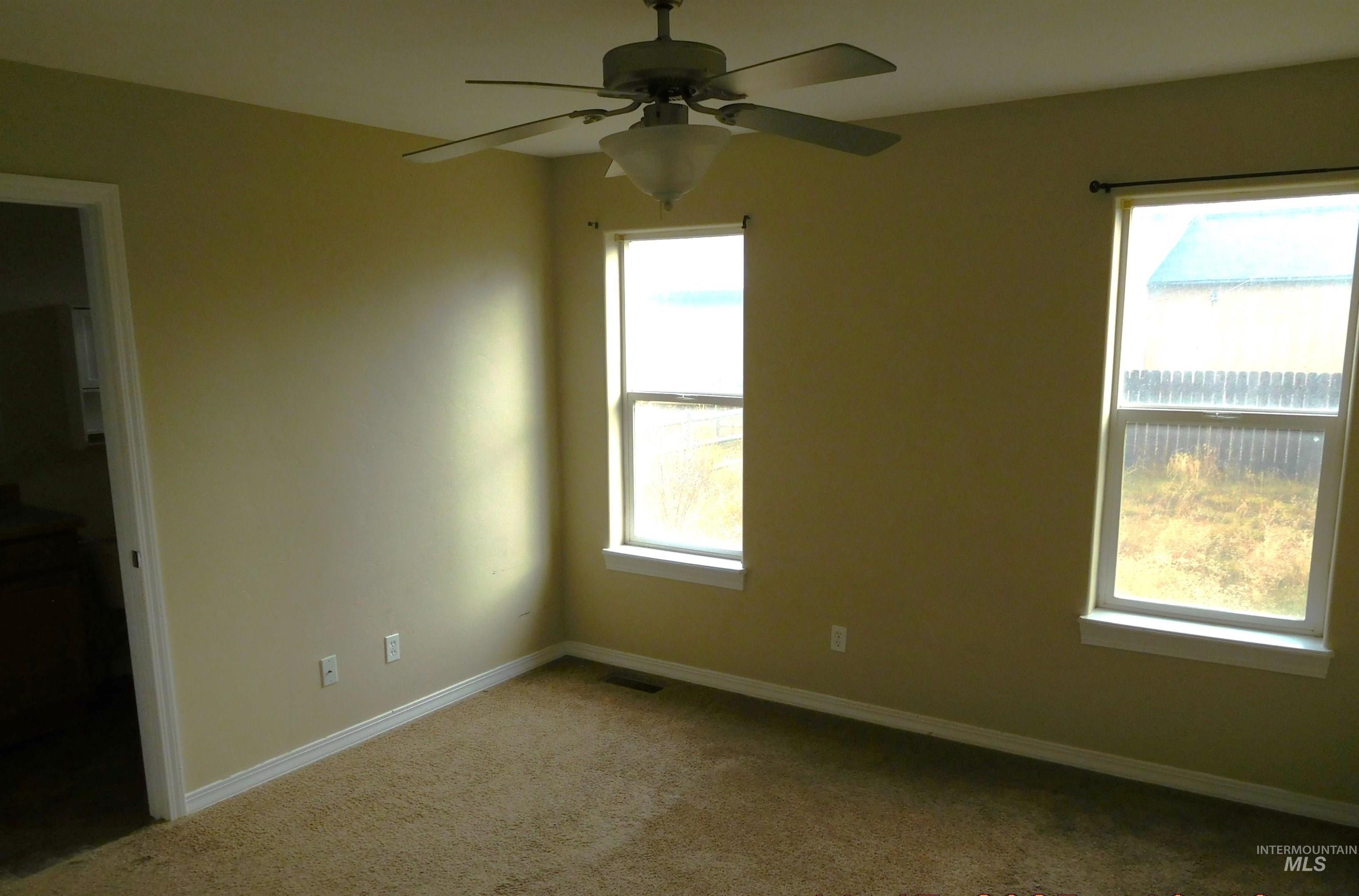 930 W 4th Street, Fairfield, Idaho 83327, 4 Bedrooms, 2 Bathrooms, Residential For Sale, Price $284,900, 98970585