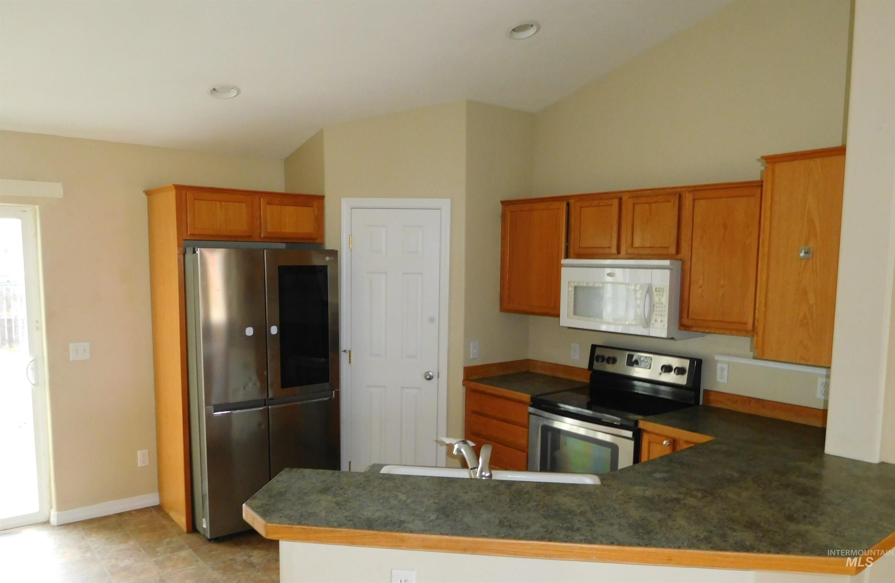 930 W 4th Street, Fairfield, Idaho 83327, 4 Bedrooms, 2 Bathrooms, Residential For Sale, Price $284,900, 98970585