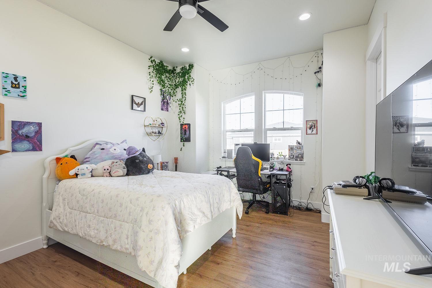 24806 Thunder Cloud St, Middleton, Idaho 83644, 3 Bedrooms, 3 Bathrooms, Residential For Sale, Price $825,000, 98970590