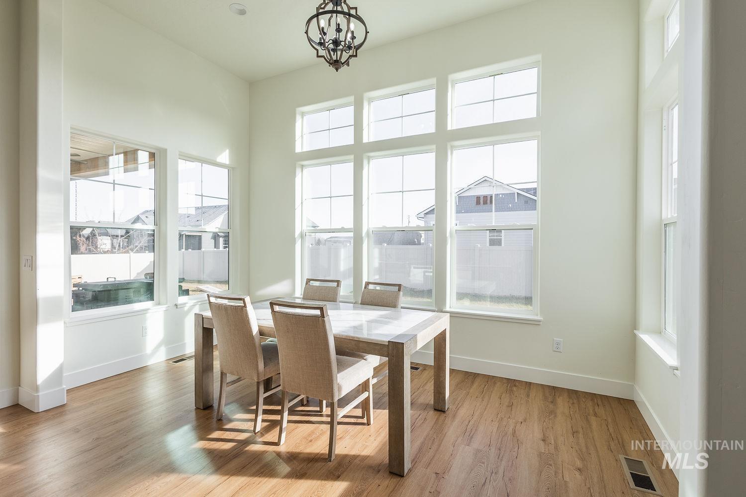 24806 Thunder Cloud St, Middleton, Idaho 83644, 3 Bedrooms, 3 Bathrooms, Residential For Sale, Price $825,000, 98970590