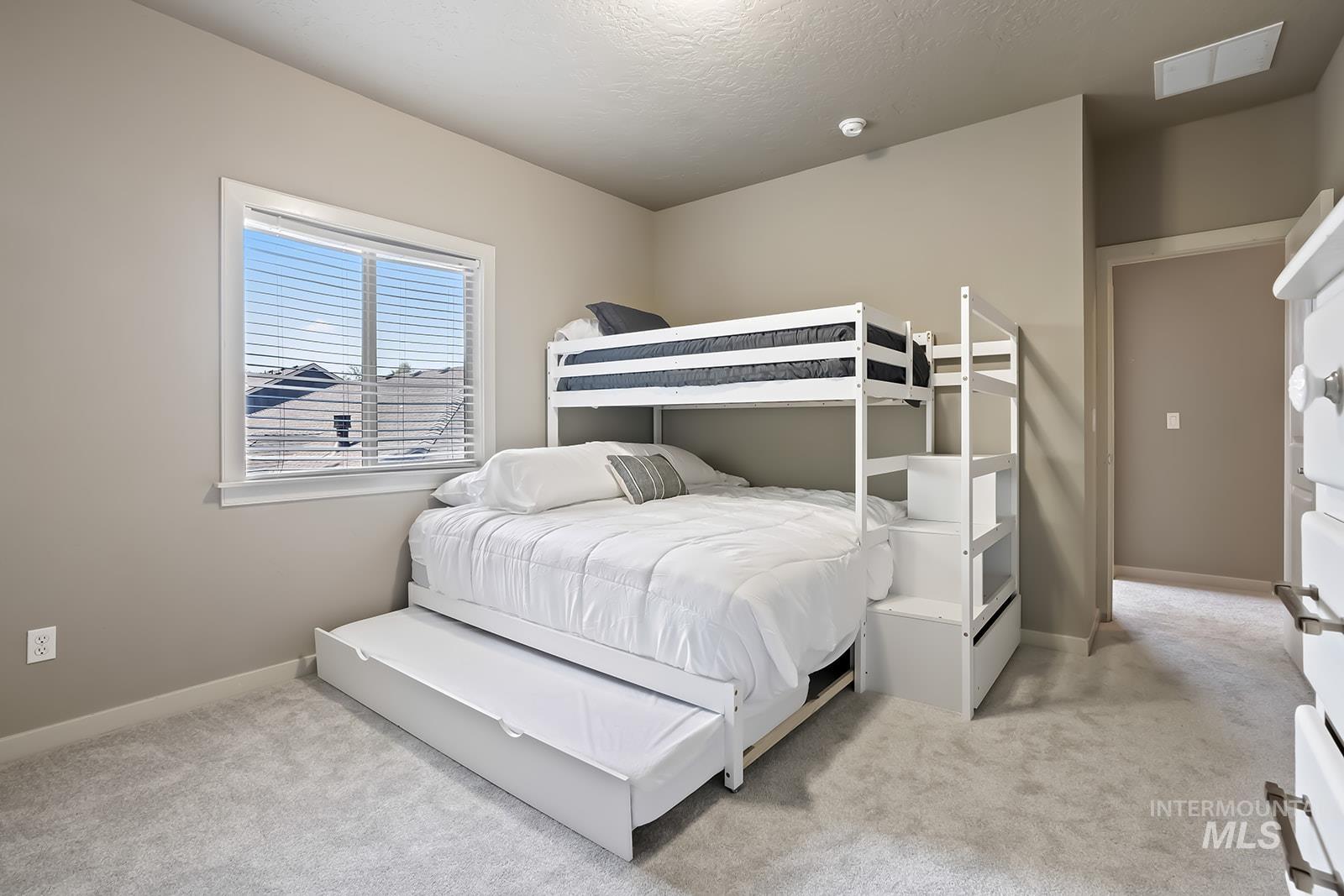 5327 N Red Hills Pl., Meridian, Idaho 83646, 4 Bedrooms, 2.5 Bathrooms, Residential For Sale, Price $699,999,MLS 98970593