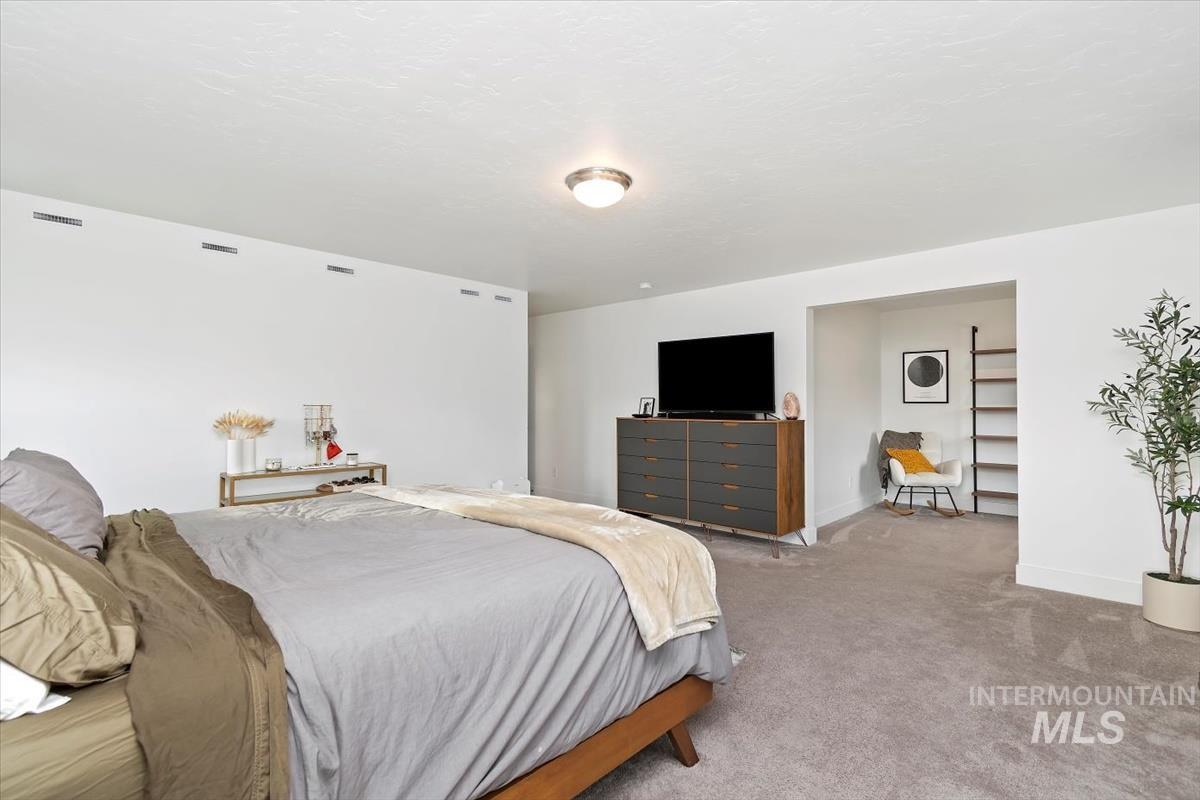 122 Insight Ct, Middleton, Idaho 83644, 5 Bedrooms, 4.5 Bathrooms, Residential For Sale, Price $720,000,MLS 98970596