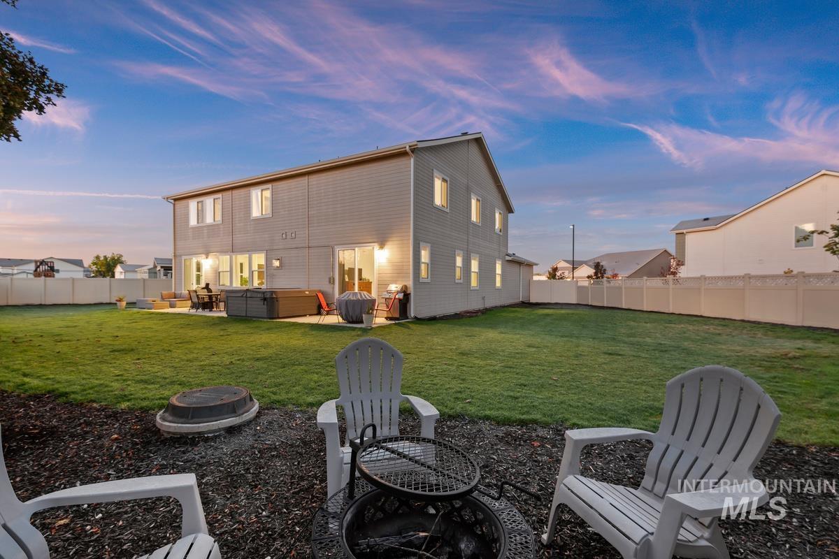 122 Insight Ct, Middleton, Idaho 83644, 5 Bedrooms, 4.5 Bathrooms, Residential For Sale, Price $720,000,MLS 98970596