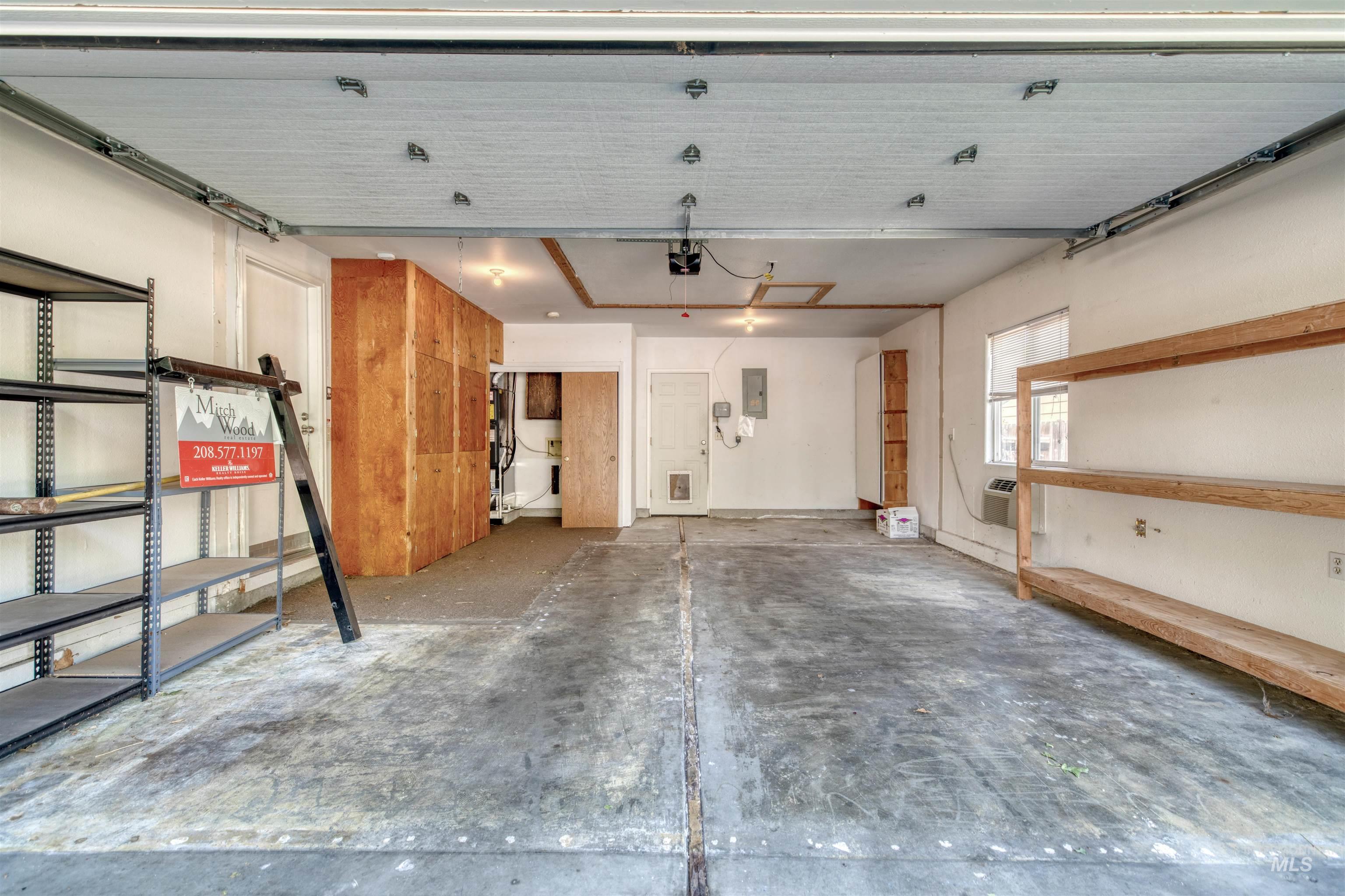 1365 E Rayburn Ct, Boise, Idaho 83706, 2 Bedrooms, 2 Bathrooms, Residential For Sale, Price $439,000, 98970597