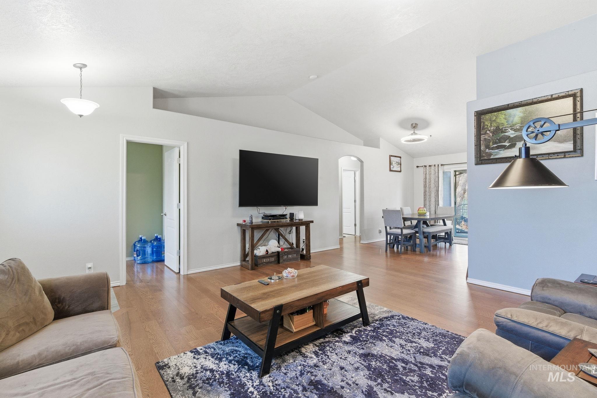 3125 N High Desert, Meridian, Idaho 83642, 4 Bedrooms, 2 Bathrooms, Residential For Sale, Price $495,000, 98970599