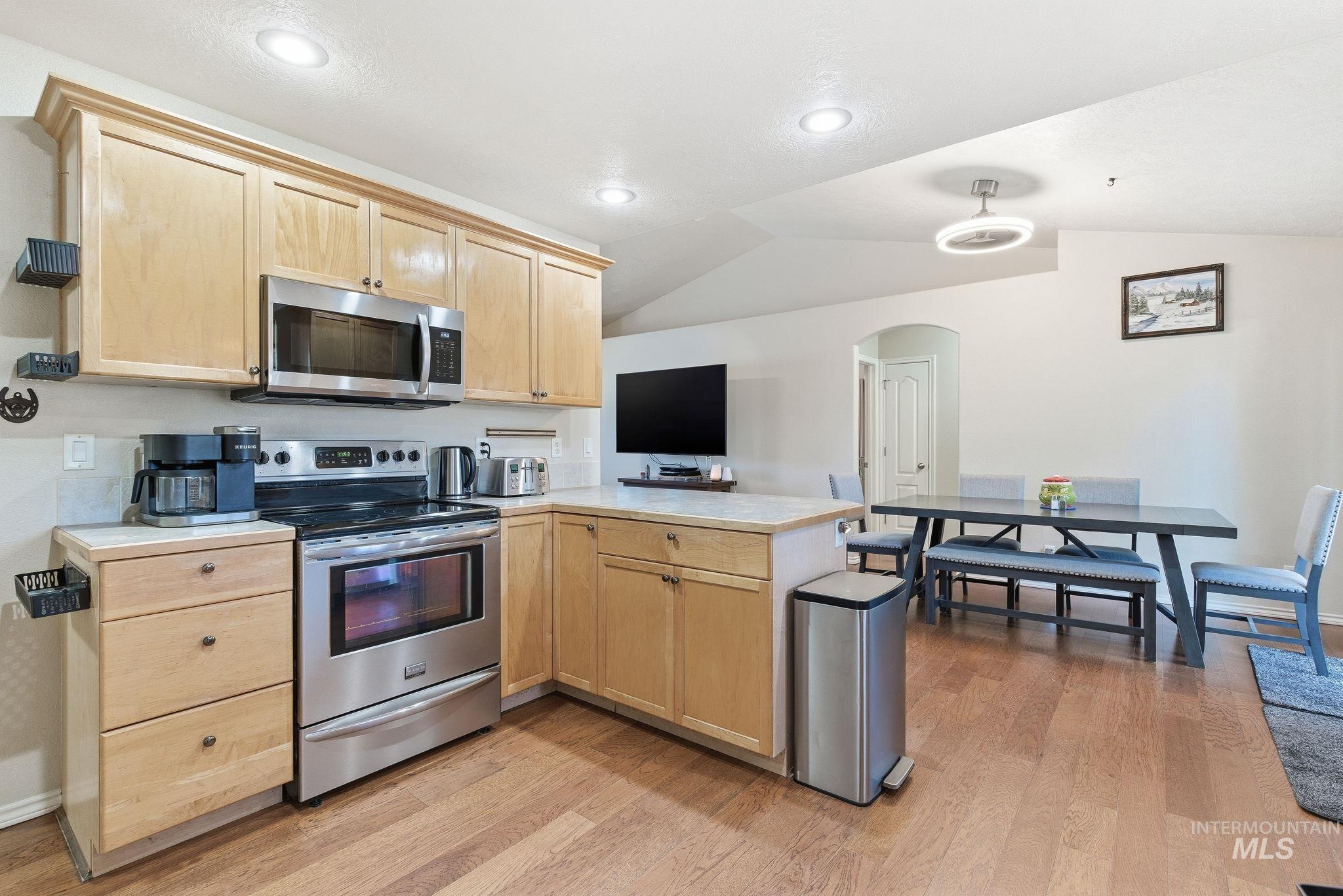 3125 N High Desert, Meridian, Idaho 83642, 4 Bedrooms, 2 Bathrooms, Residential For Sale, Price $495,000, 98970599