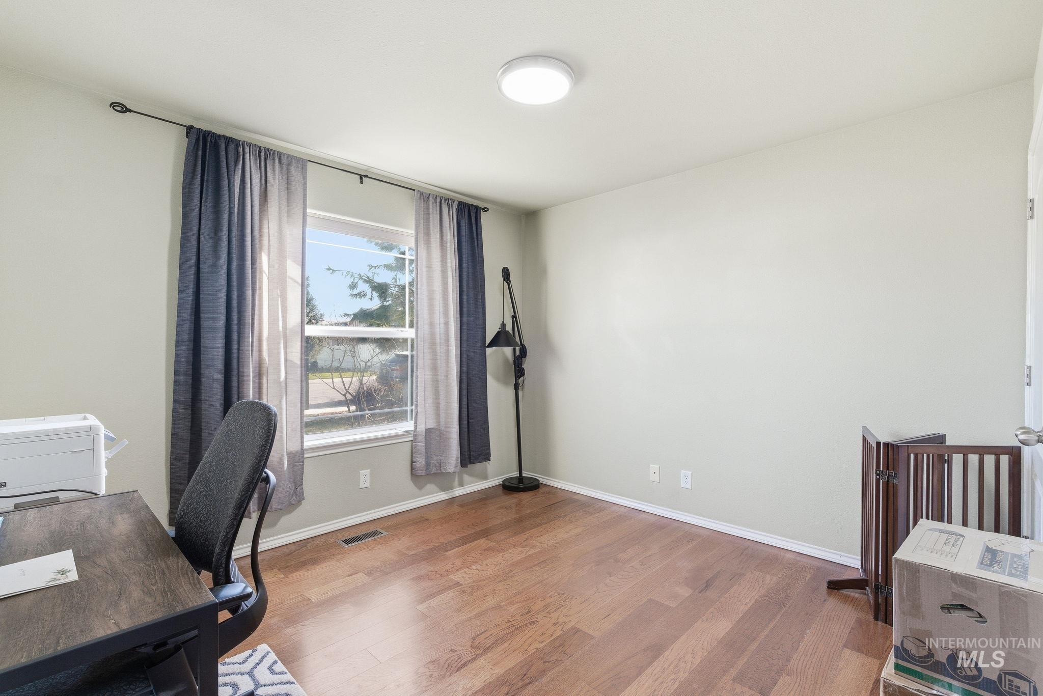 3125 N High Desert, Meridian, Idaho 83642, 4 Bedrooms, 2 Bathrooms, Residential For Sale, Price $495,000, 98970599