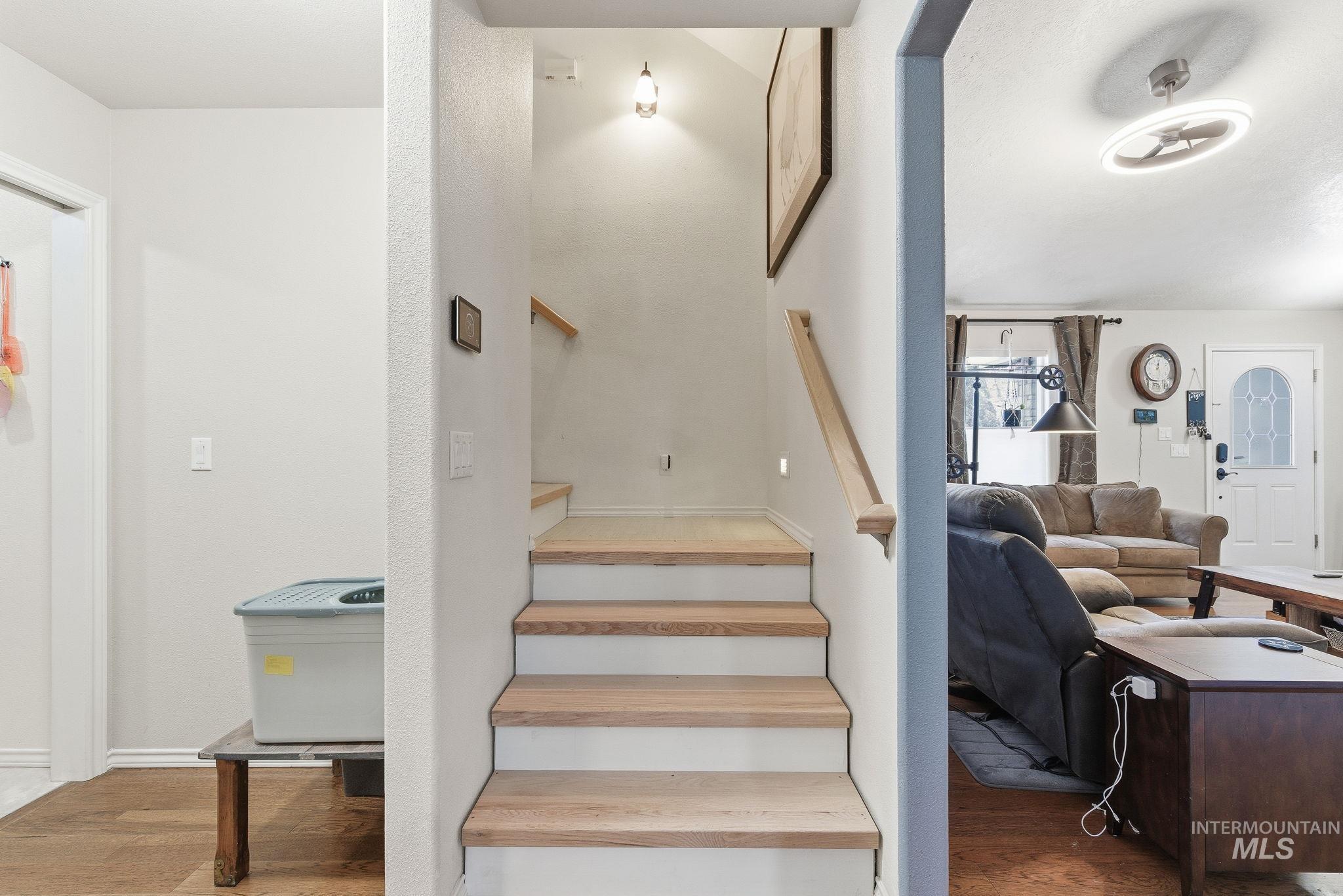 3125 N High Desert, Meridian, Idaho 83642, 4 Bedrooms, 2 Bathrooms, Residential For Sale, Price $495,000, 98970599