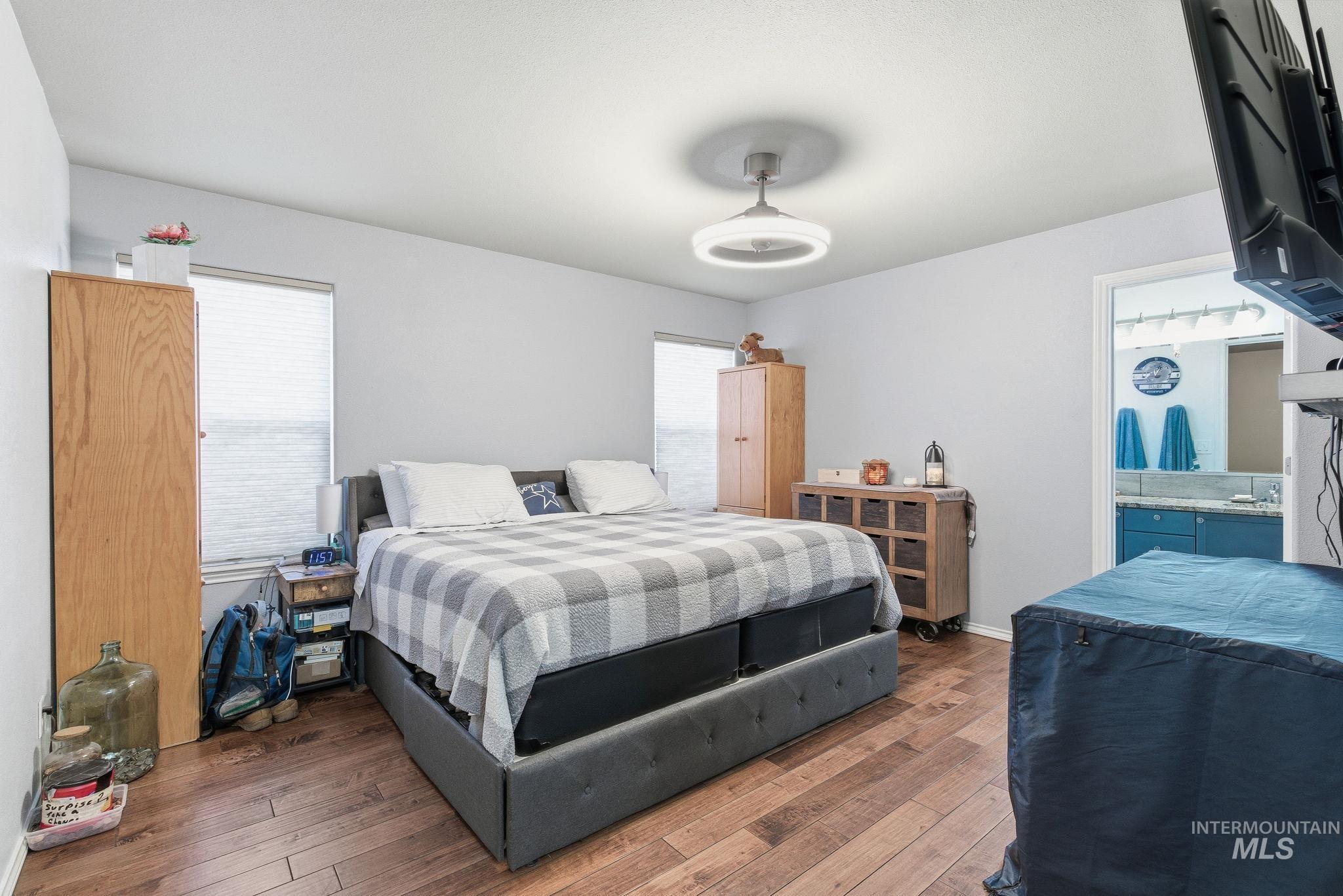 3125 N High Desert, Meridian, Idaho 83642, 4 Bedrooms, 2 Bathrooms, Residential For Sale, Price $495,000, 98970599