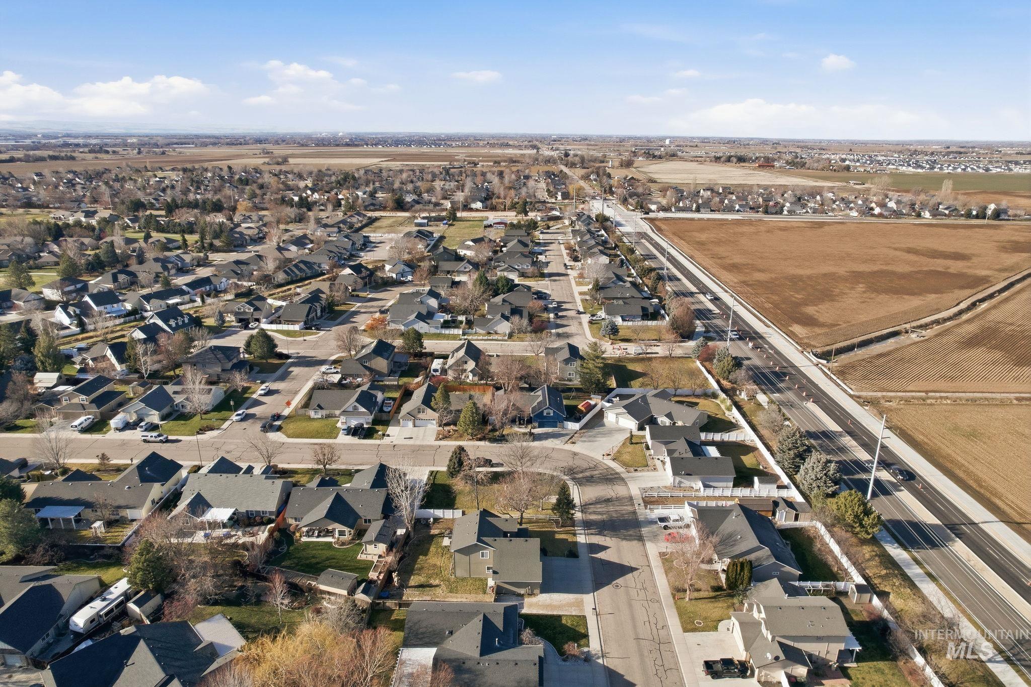 3125 N High Desert, Meridian, Idaho 83642, 4 Bedrooms, 2 Bathrooms, Residential For Sale, Price $495,000, 98970599