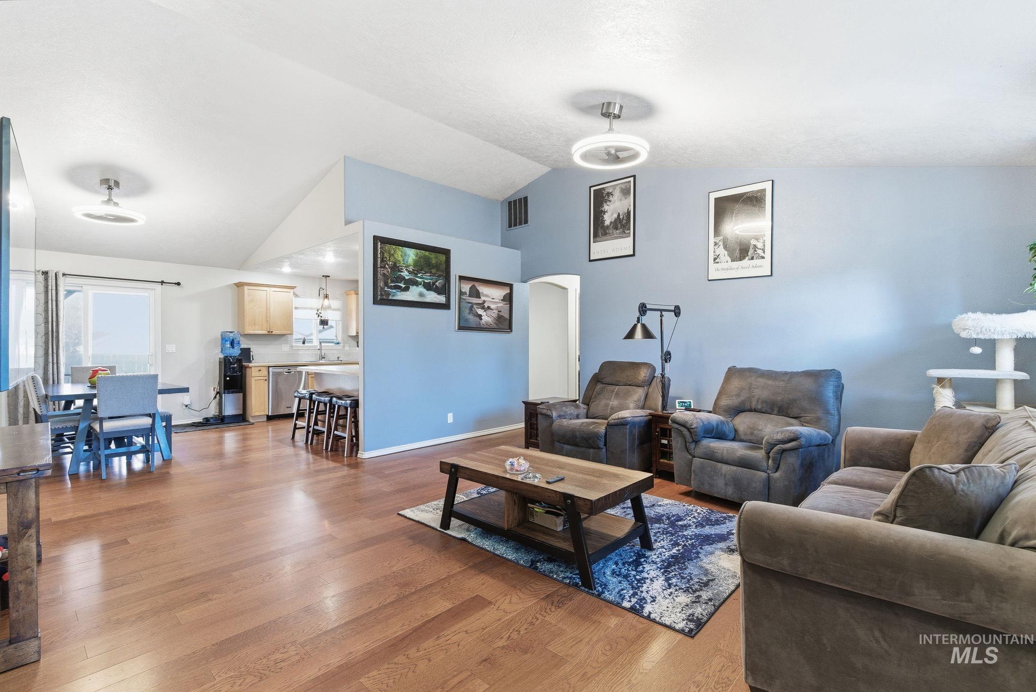 3125 N High Desert, Meridian, Idaho 83642, 4 Bedrooms, 2 Bathrooms, Residential For Sale, Price $495,000, 98970599