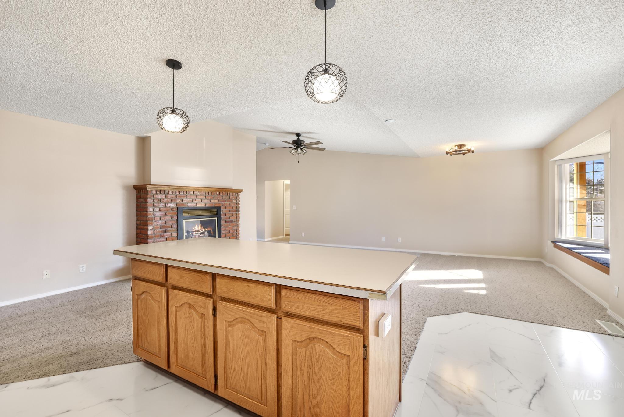 360 E Main, Hagerman, Idaho 83332, 3 Bedrooms, 2.5 Bathrooms, Residential For Sale, Price $520,000, 98970603