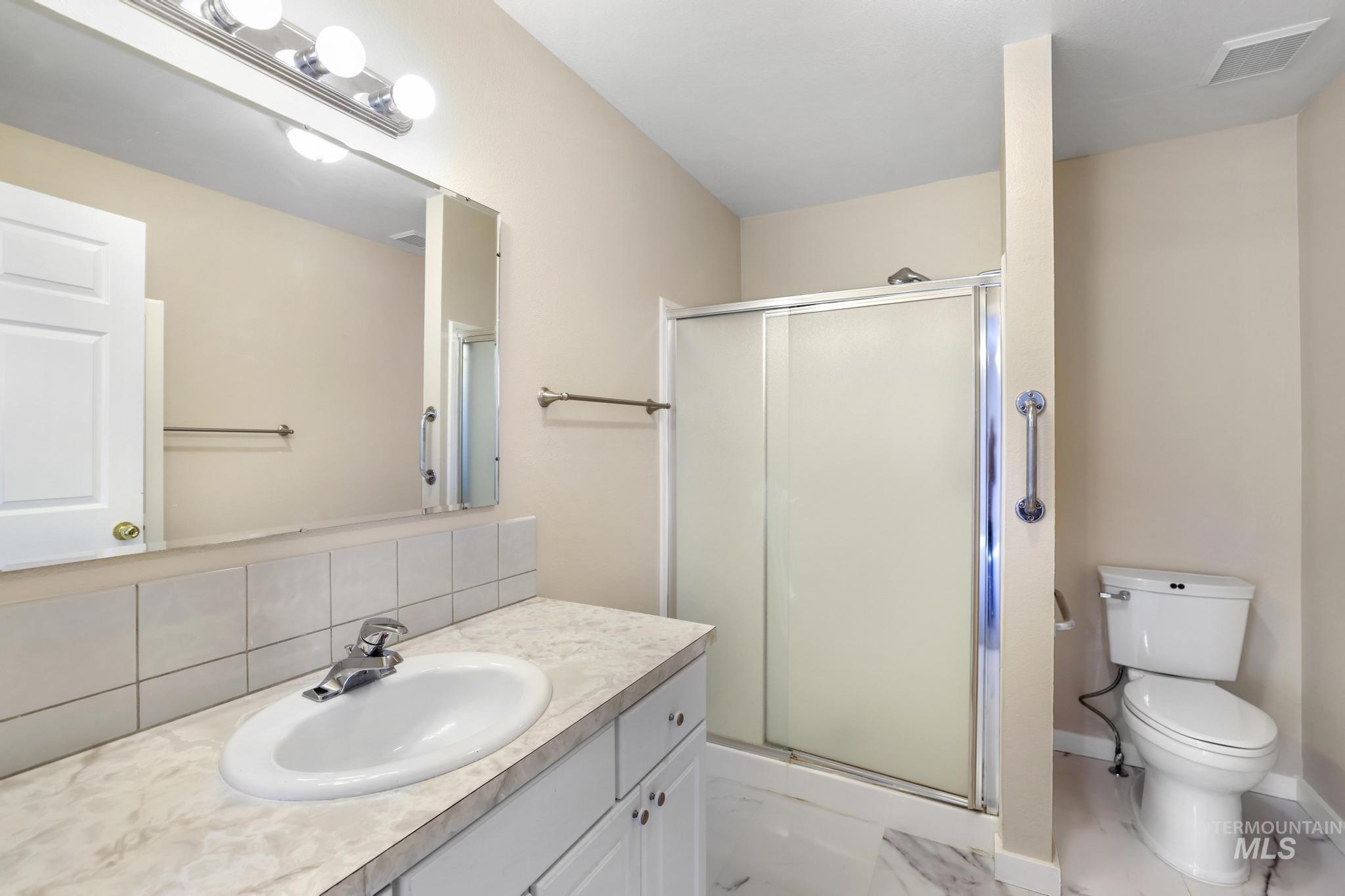 360 E Main, Hagerman, Idaho 83332, 3 Bedrooms, 2.5 Bathrooms, Residential For Sale, Price $520,000,MLS 98970603