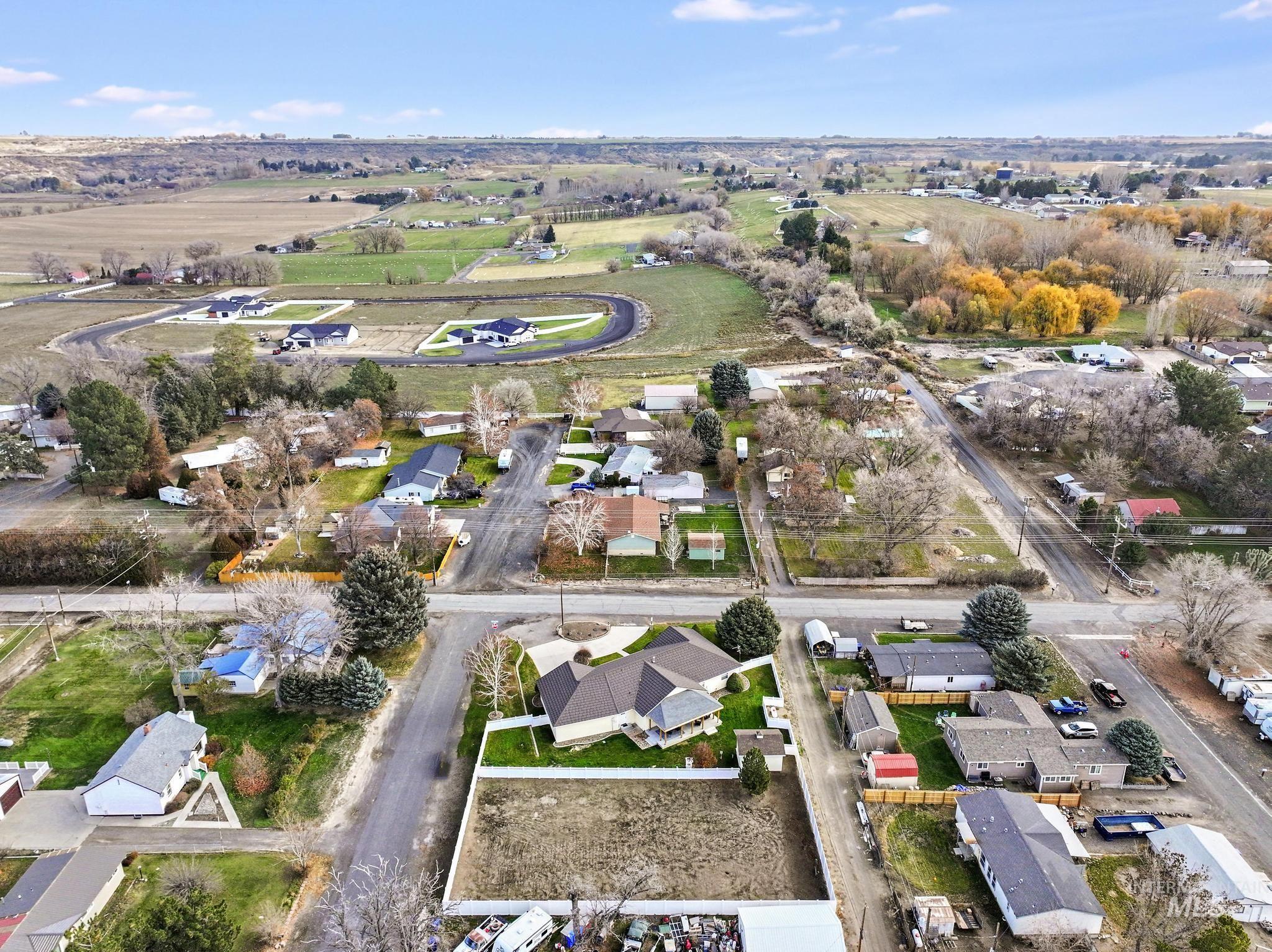 360 E Main, Hagerman, Idaho 83332, 3 Bedrooms, 2.5 Bathrooms, Residential For Sale, Price $520,000, 98970603